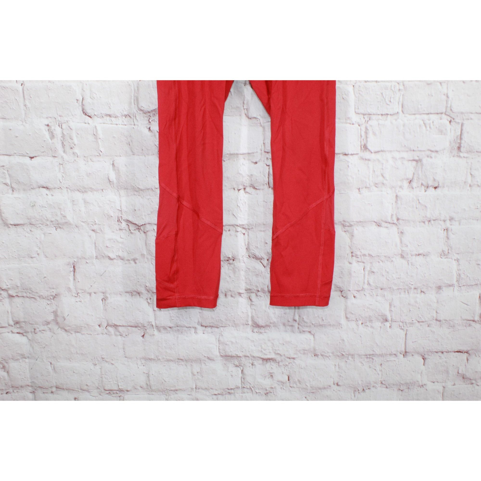 Lululemon Lululemon Women's Seamless Crop Yoga Activewear Tights Size 28" / US 6 / IT 42 - 3 Thumbnail