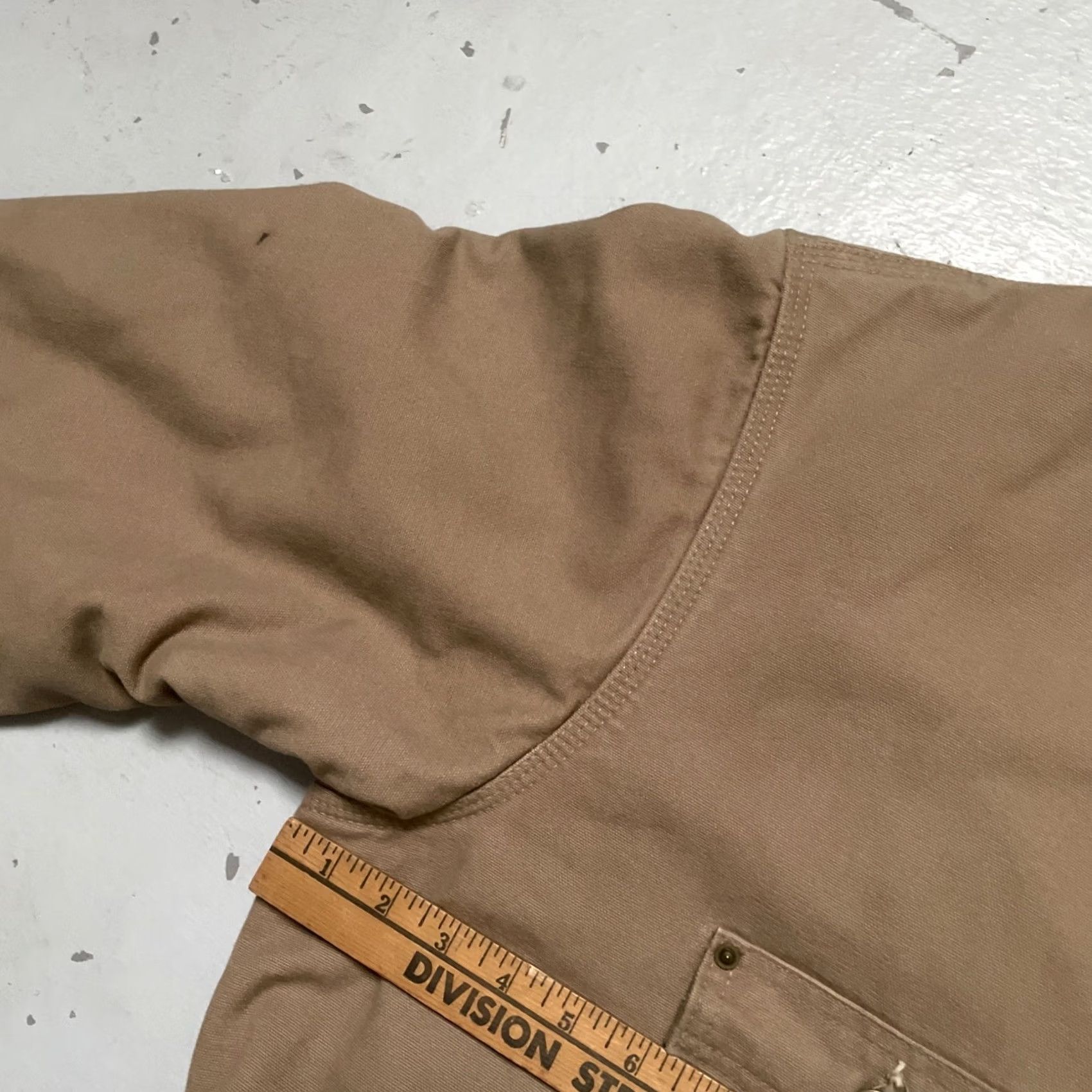 Carhartt VINTAGE Carhartt Jacket Canvas Chore Lined USA XL Unisex Adults Tan 90s Workwear Size US XL / EU 56 / 4 - 2 Thumbnail