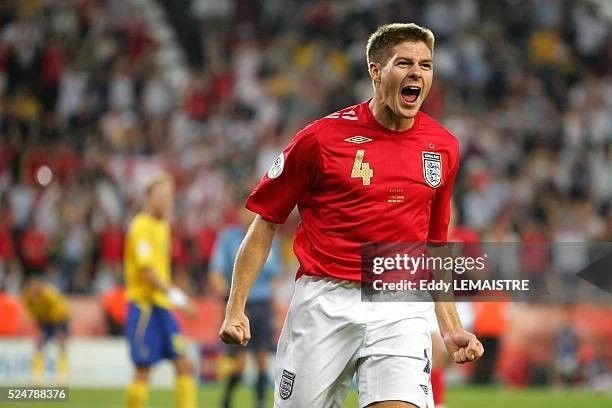 Umbro ENGLAND 2006 2008 AWAY GERRARD FOOTBALL SHIRT SOCCER JERSEY Size US L / EU 52-54 / 3 - 10 Thumbnail