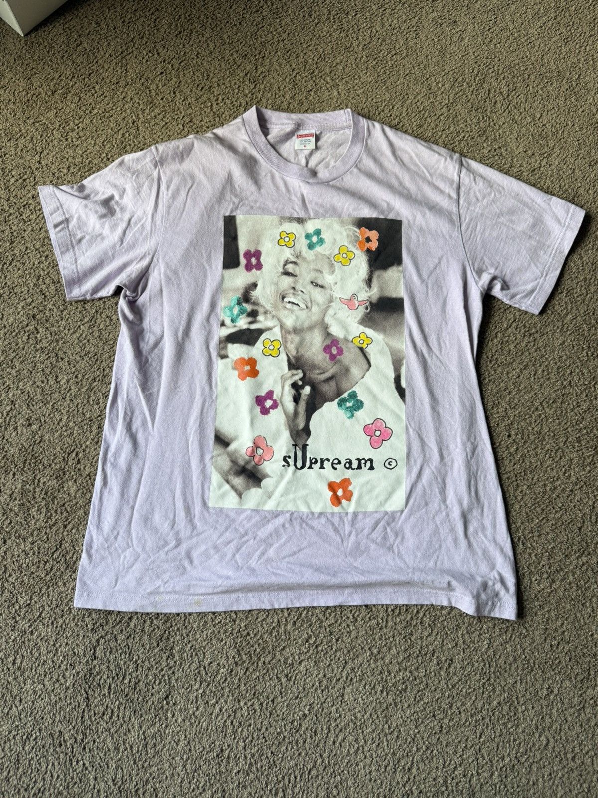 Supreme Naomi Tee | Grailed