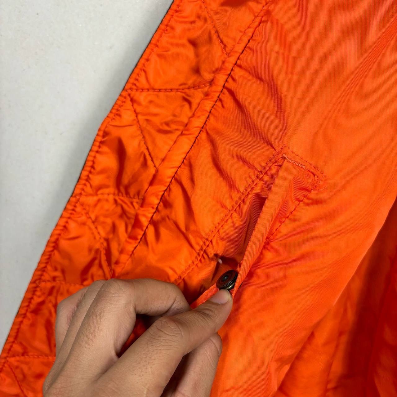 Alpha Industries Vintage Alpha Industries MA-1 Flight Jacket Large USA Made Size US L / EU 52-54 / 3 - 15 Thumbnail