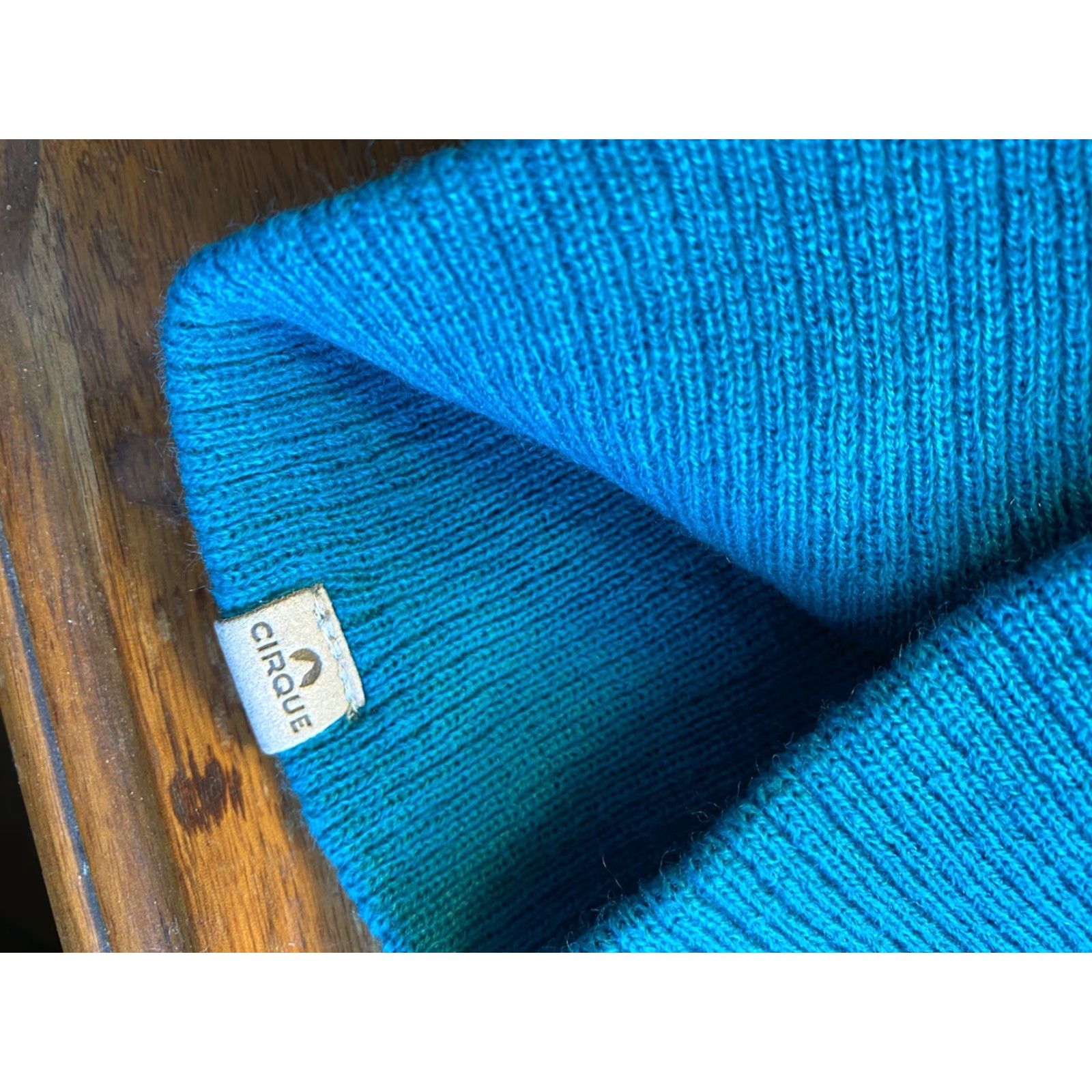 Vintage Cirque Beanie Unisex Fly Like an Eagle Green One Size Ski Freestyle Apres Mens Womens Boys Girls Size ONE SIZE - 4 Thumbnail