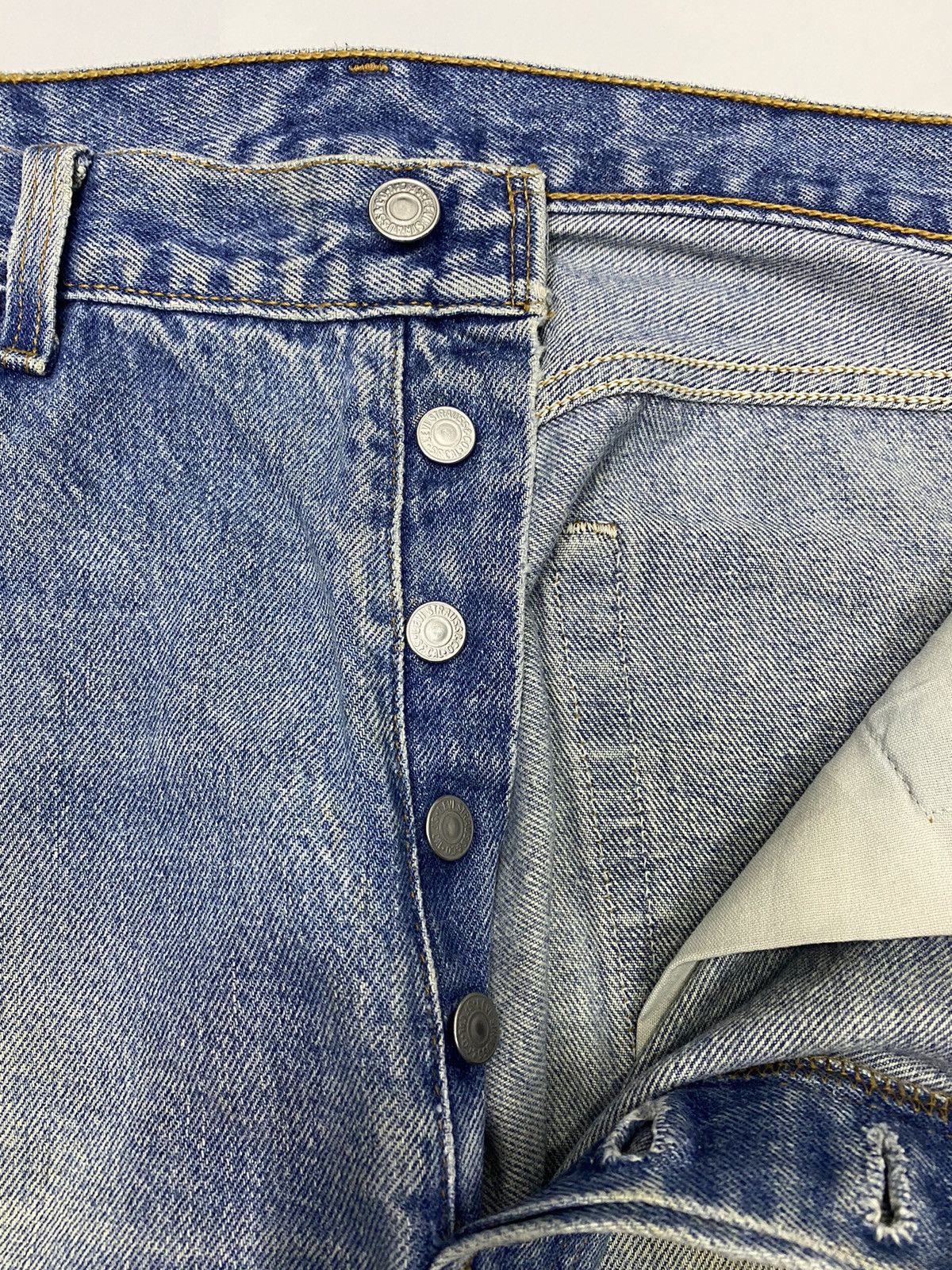 Levi's 🔥VINTAGE LEVIS 501xx BAGGY CROP DISTRESSED DENIM JEANS Size US 35 - 10 Thumbnail