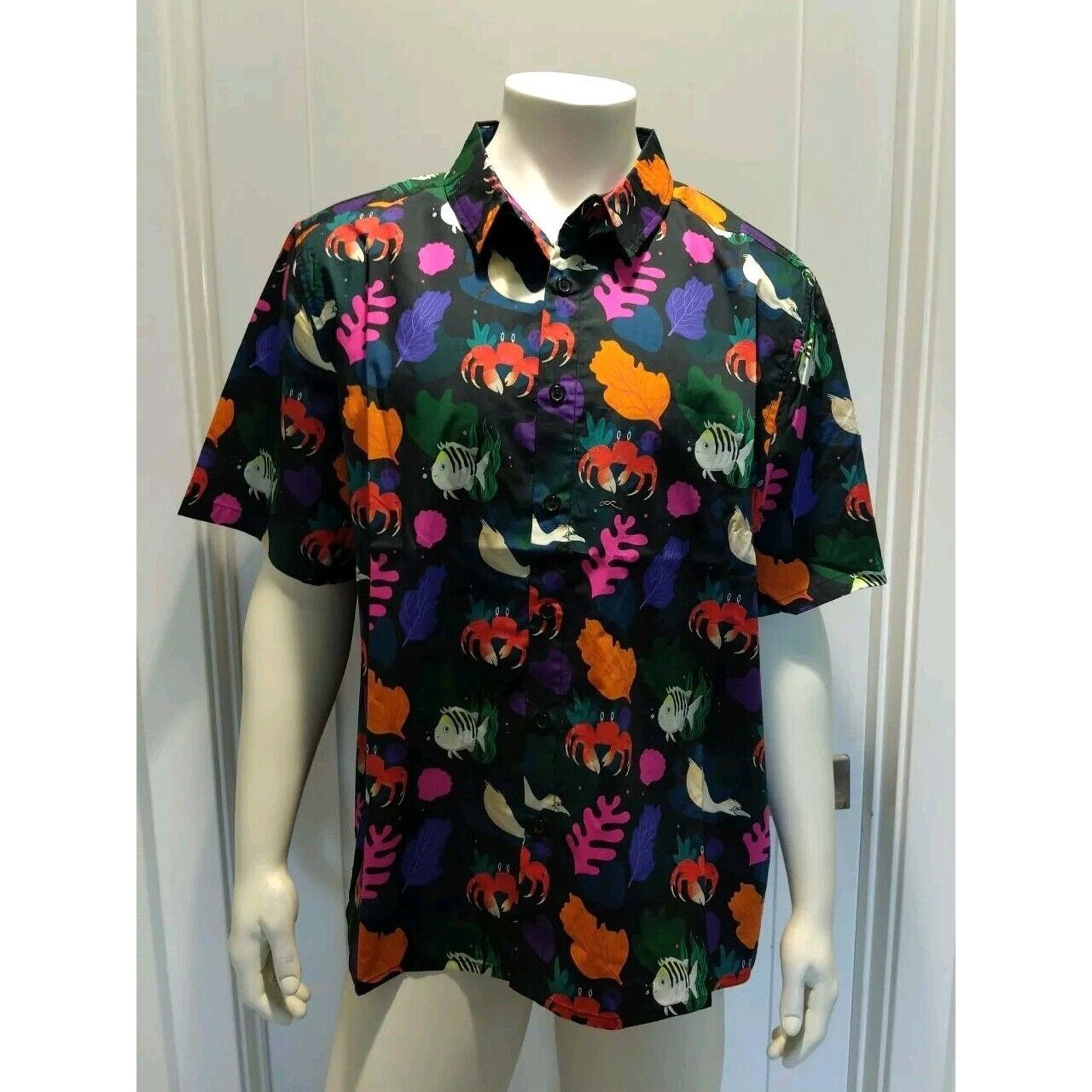 Disney DISNEY'S Little Mermaid Woven Shirt For Men - Size 2XL Size US XXL / EU 58 / 5 - 1 Thumbnail