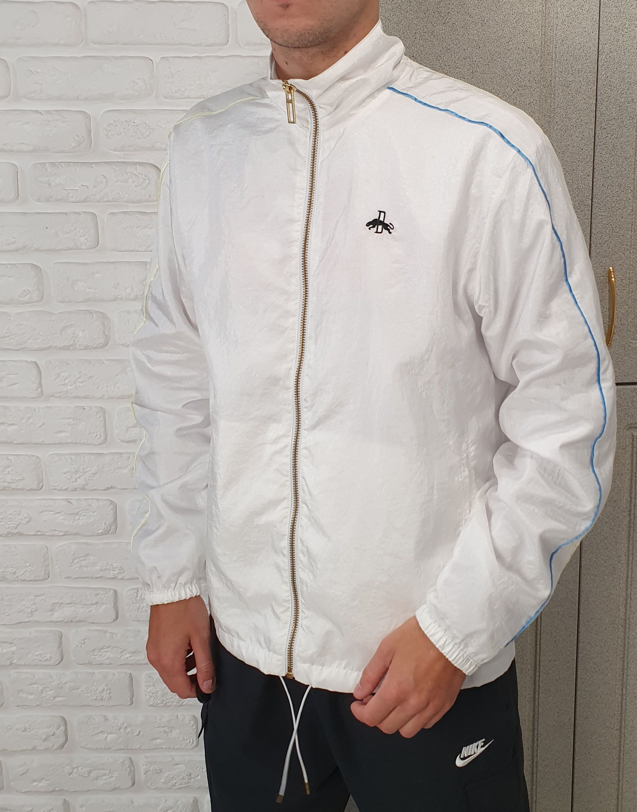 Puma Puma nylon windbreaker Y2K style size S M Size US M / EU 48-50 / 2 - 1 Thumbnail