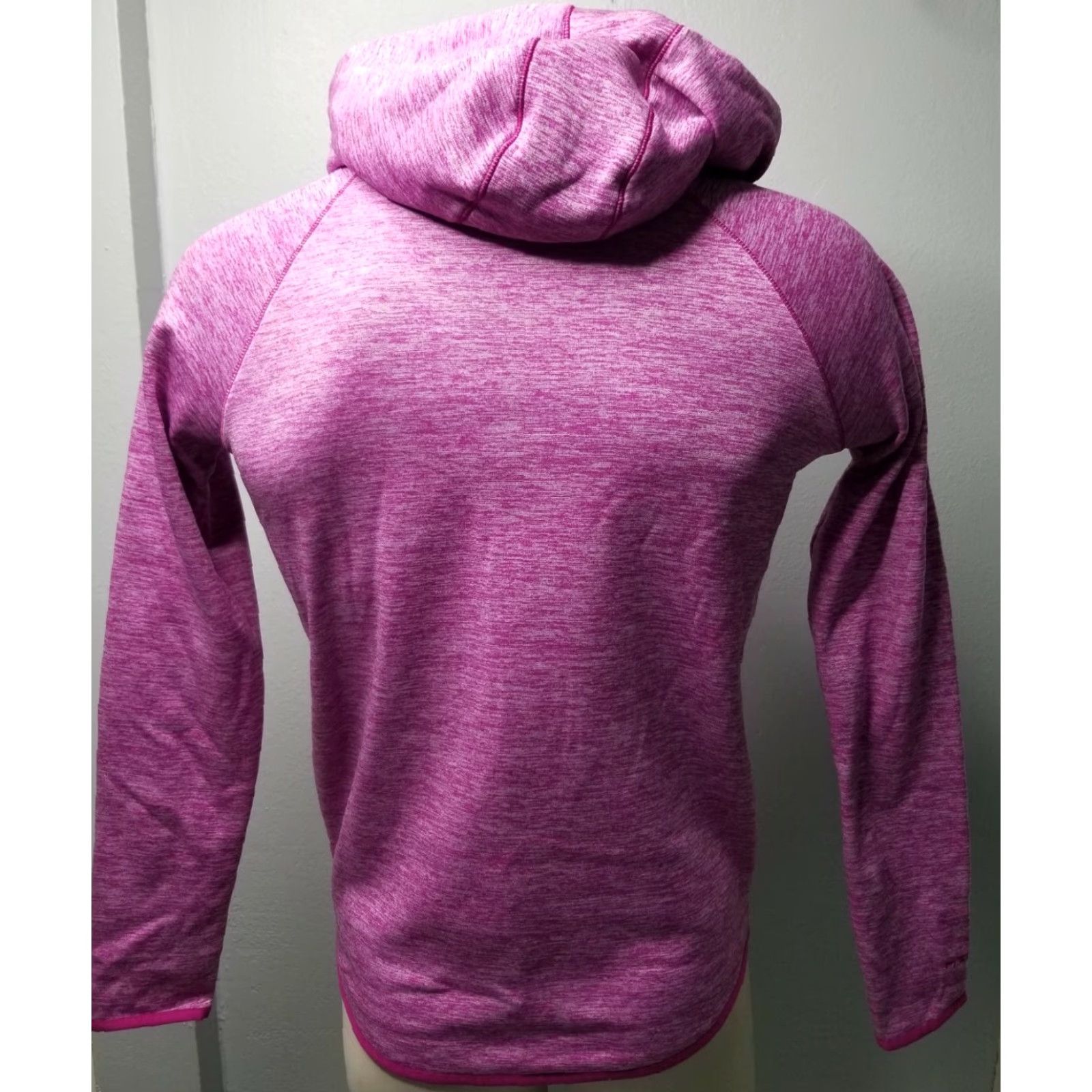 Under Armour Womens XS Under Armour Hoodie Loose Fit Pink Twist Coldgear Fleece Crew Neck Pullover Activewear Size XS / US 0-2 / IT 36-38 - 2 Thumbnail