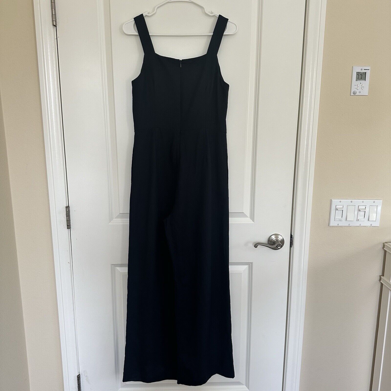J.McLaughlin J. McLaughlin Wide Leg Navy Jumpsuit Sleeveless Size 4 Size 27" / US 4 / IT 40 - 2 Thumbnail