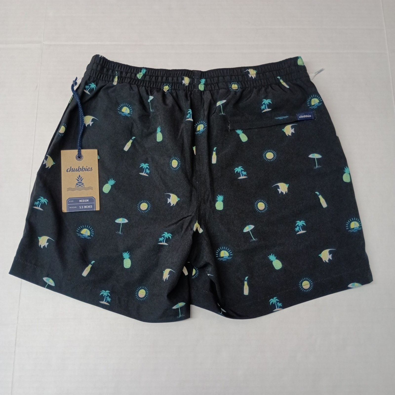 Chubbies Chubbies Mens The Beach Swim Trunks Size M Medium 5.5 Inseam Size US 30 / EU 46 - 9 Thumbnail