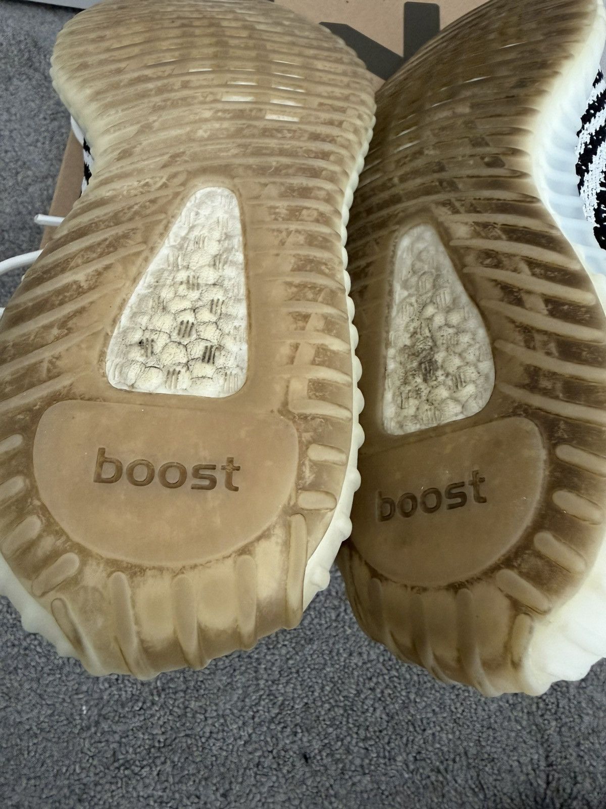 Adidas × Kanye West Yeezy 350 zebras Size US 10 / EU 43 - 4 Thumbnail