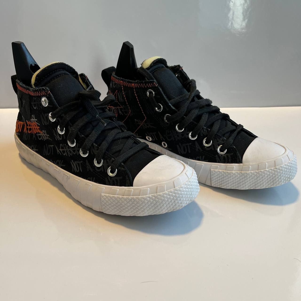 Converse Converse Unt1tl3d Mid Sneakers size 8 Size US 8 / EU 41 - 1 Thumbnail