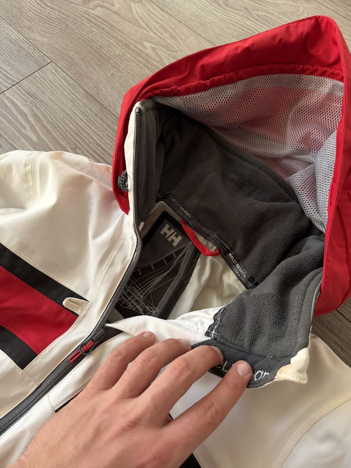 Helly Hansen ‼️Pro Helly Hansen Waterproof Kill Cord ,Cuffs Tech Jacket‼️ Size US M / EU 48-50 / 2 - 18 Thumbnail