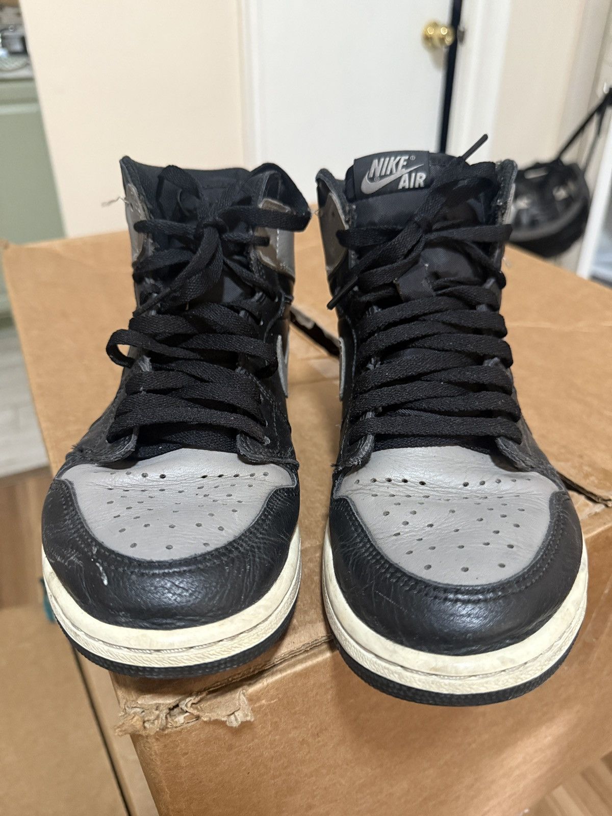 Jordan Brand Jordan 1 Retro High “Shadow” 2018 Size US 9 / EU 42 - 3 Thumbnail