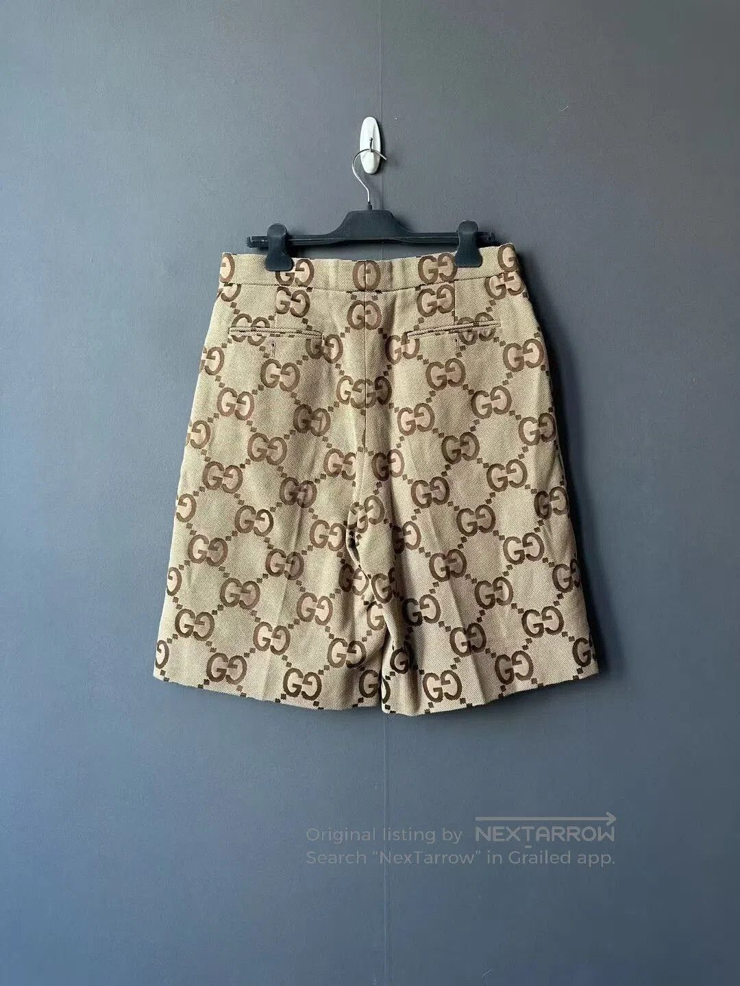 Gucci gucci brown logo print shorts. Size US 34 / EU 50 - 2 Thumbnail