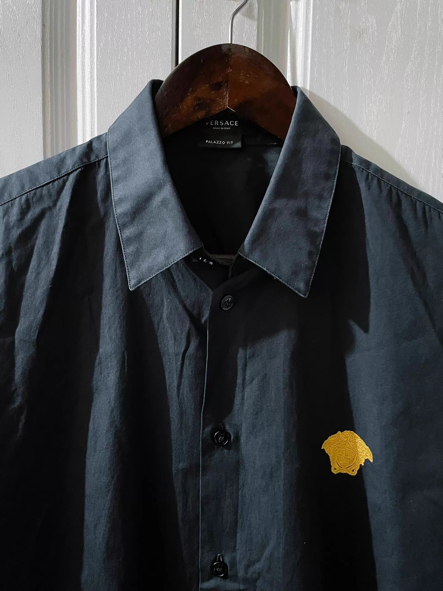 Versace Versace Medusa Embroidered Long Sleeve Shirt 95 New Size US M / EU 48-50 / 2 - 3 Thumbnail