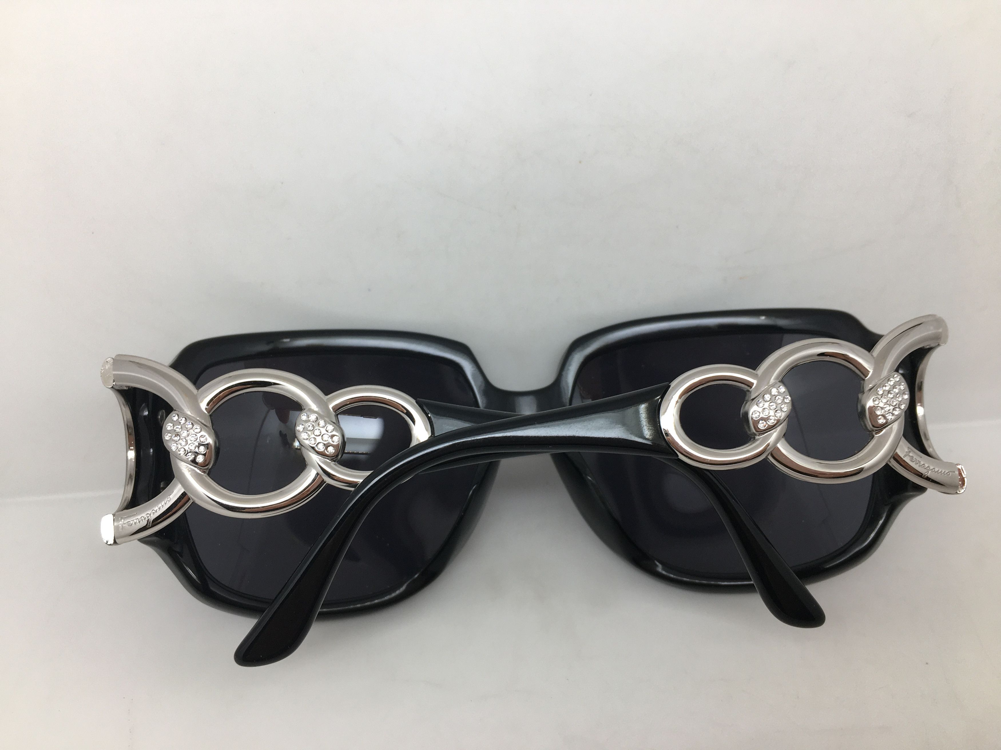 Salvatore Ferragamo Salvatore Ferragamo SF2118 Rapped Sunglasses Frame Size ONE SIZE - 8 Thumbnail