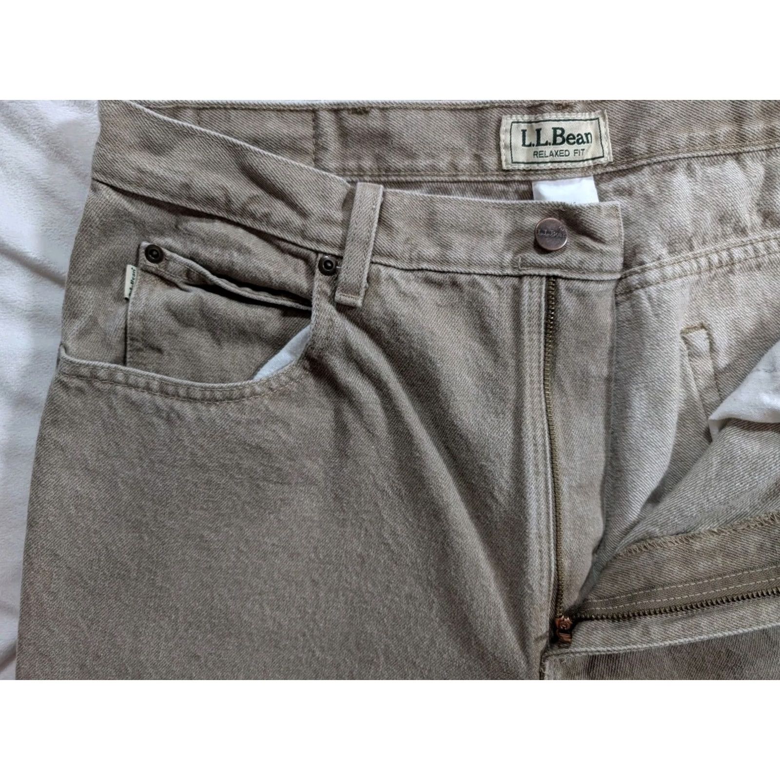 Vintage VINTAGE L.L. Bean Relaxed Fit Jeans Sand Beige 35x30 OFJB9 Mens 5-Pocket Denim Straight 90s Southwestern USA Size US 35 - 4 Thumbnail