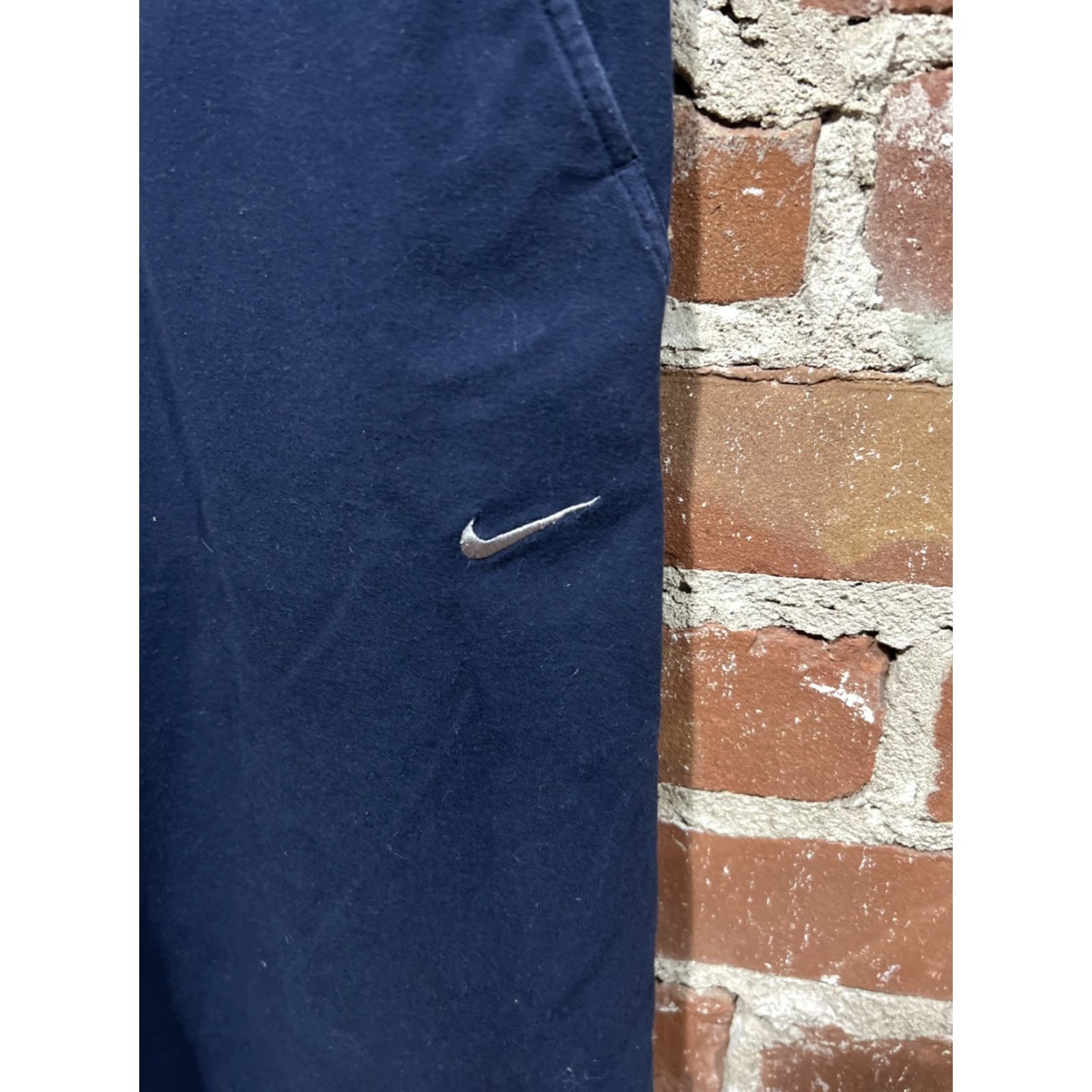 Nike Nike Pants Mens Small Blue Sports Sweatpants Y2K Dri-FIT Athletic Pockets Elastic Waist Size US 29 - 2 Thumbnail
