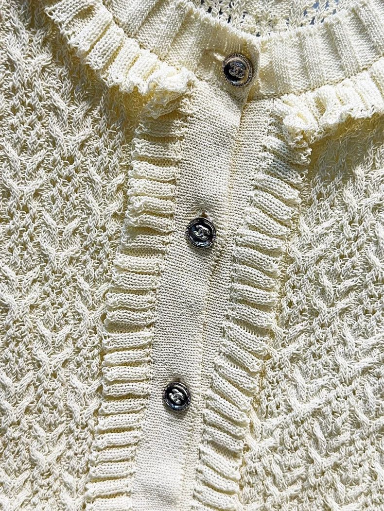 Chanel Chanel 25C beige ruffled long-sleeved knitted cardigan co Size XS / US 0-2 / IT 36-38 - 4 Thumbnail