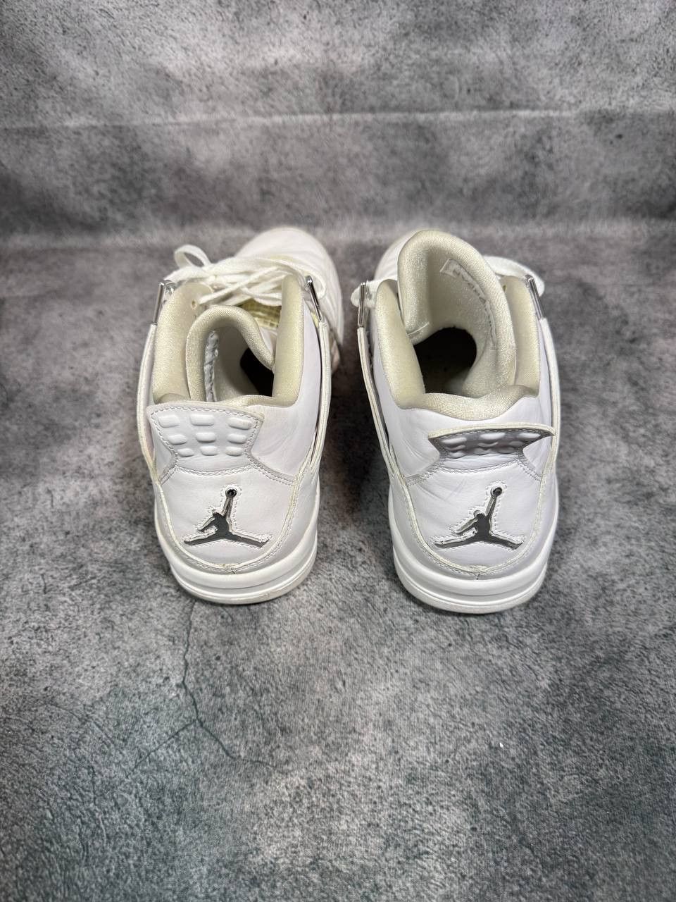 Jordan Brand Size 9.5 | Jordan 4 Pure Money No Box | Pre-Owned Size US 9.5 / EU 42-43 - 3 Thumbnail