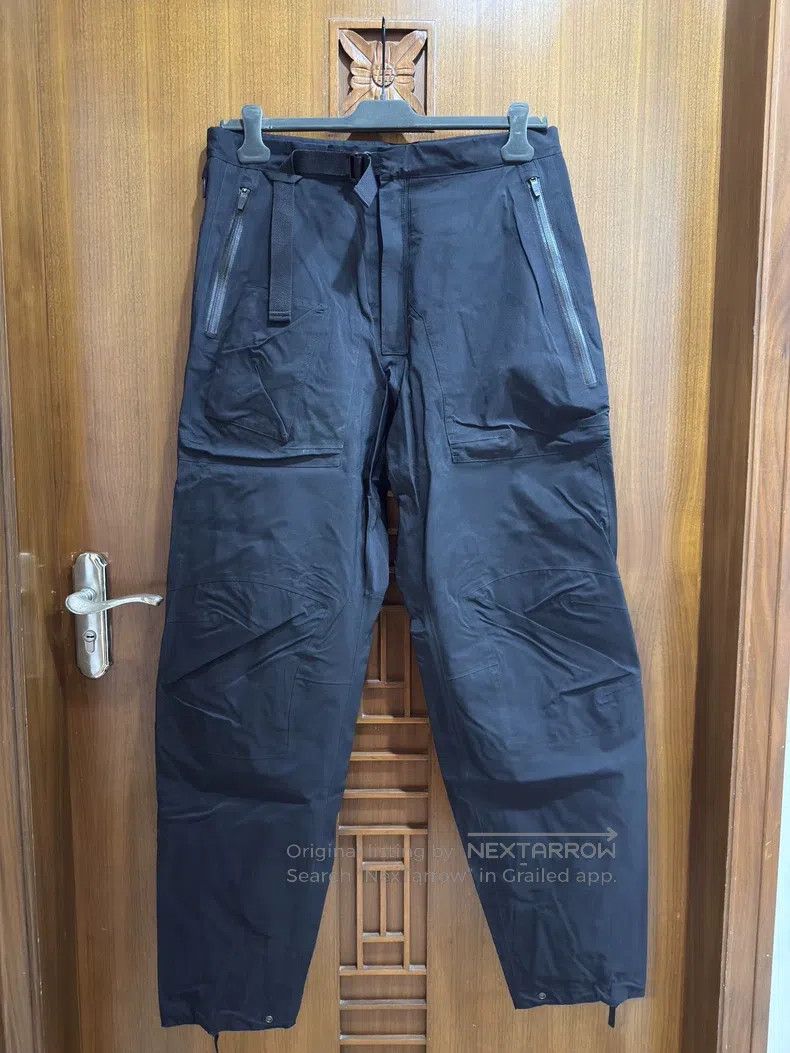 Acronym Acronym size M trousers Size US 38 / EU 54 - 1 Thumbnail