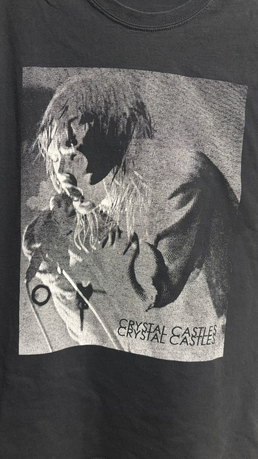 Band Tees Crystal Castles Edith Tee Size US L / EU 52-54 / 3 - 2 Thumbnail