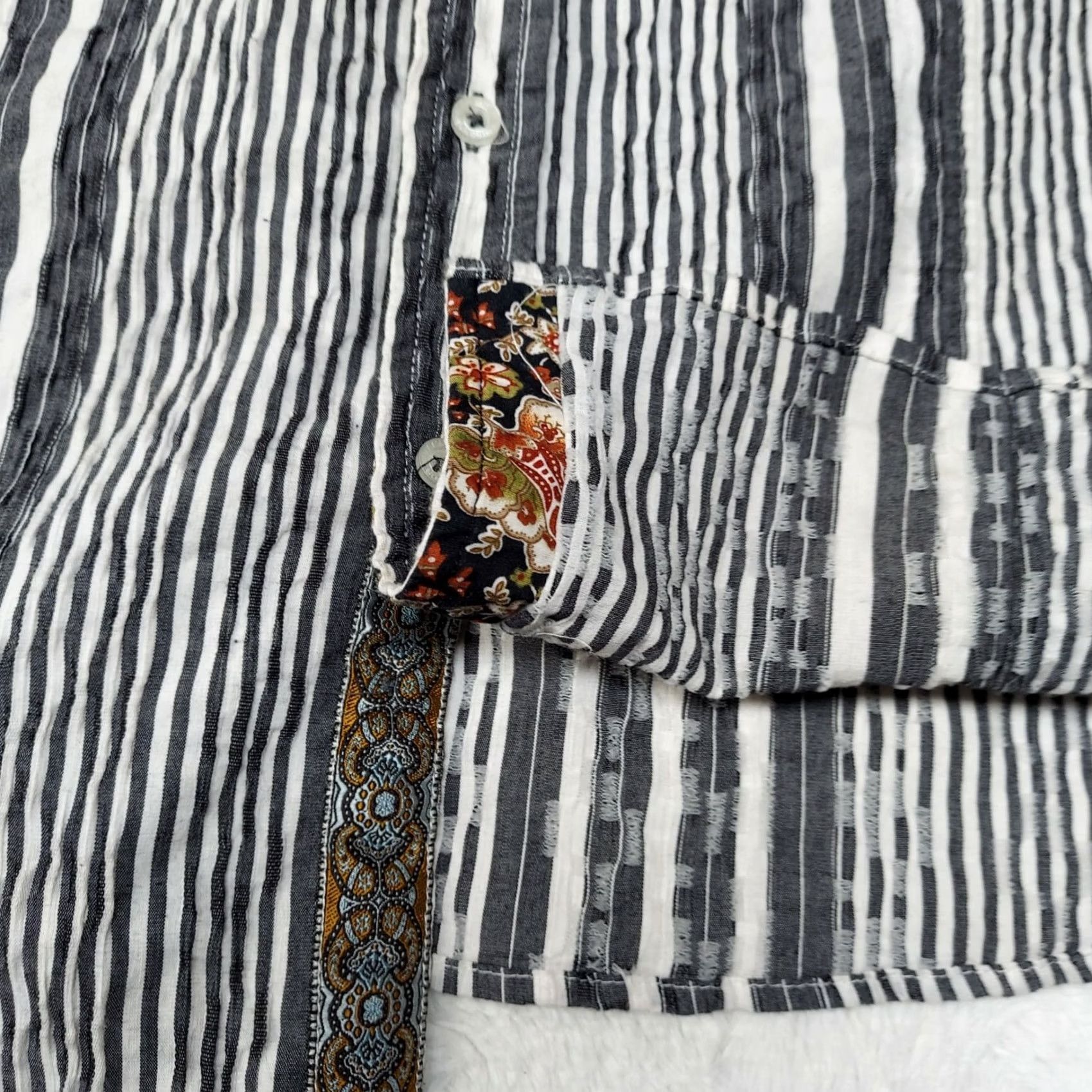 Vintage Laundry International Striped Button-Down Shirt (Gray) Men M Long Sleeve Casual Shirt Size M / US 6-8 / IT 42-44 - 5 Thumbnail