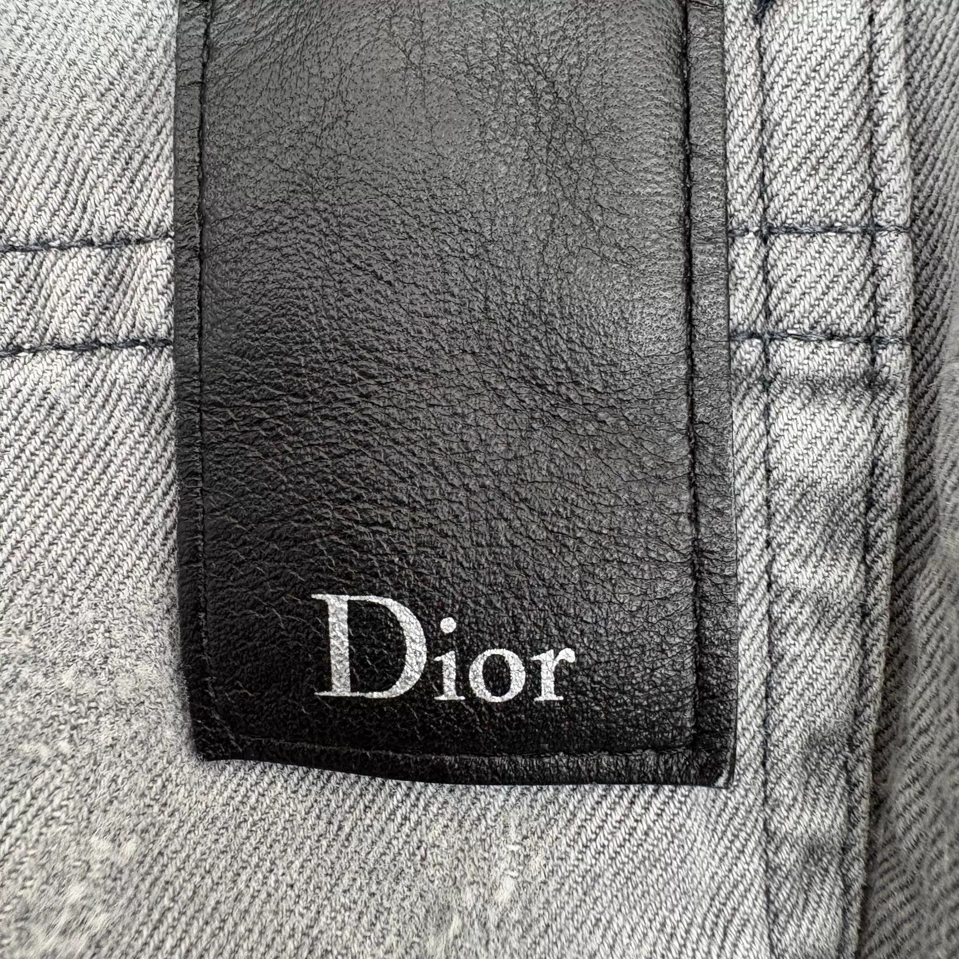 Dior Dior gray distressed leather logo shacket 40 M Size US M / EU 48-50 / 2 - 7 Thumbnail