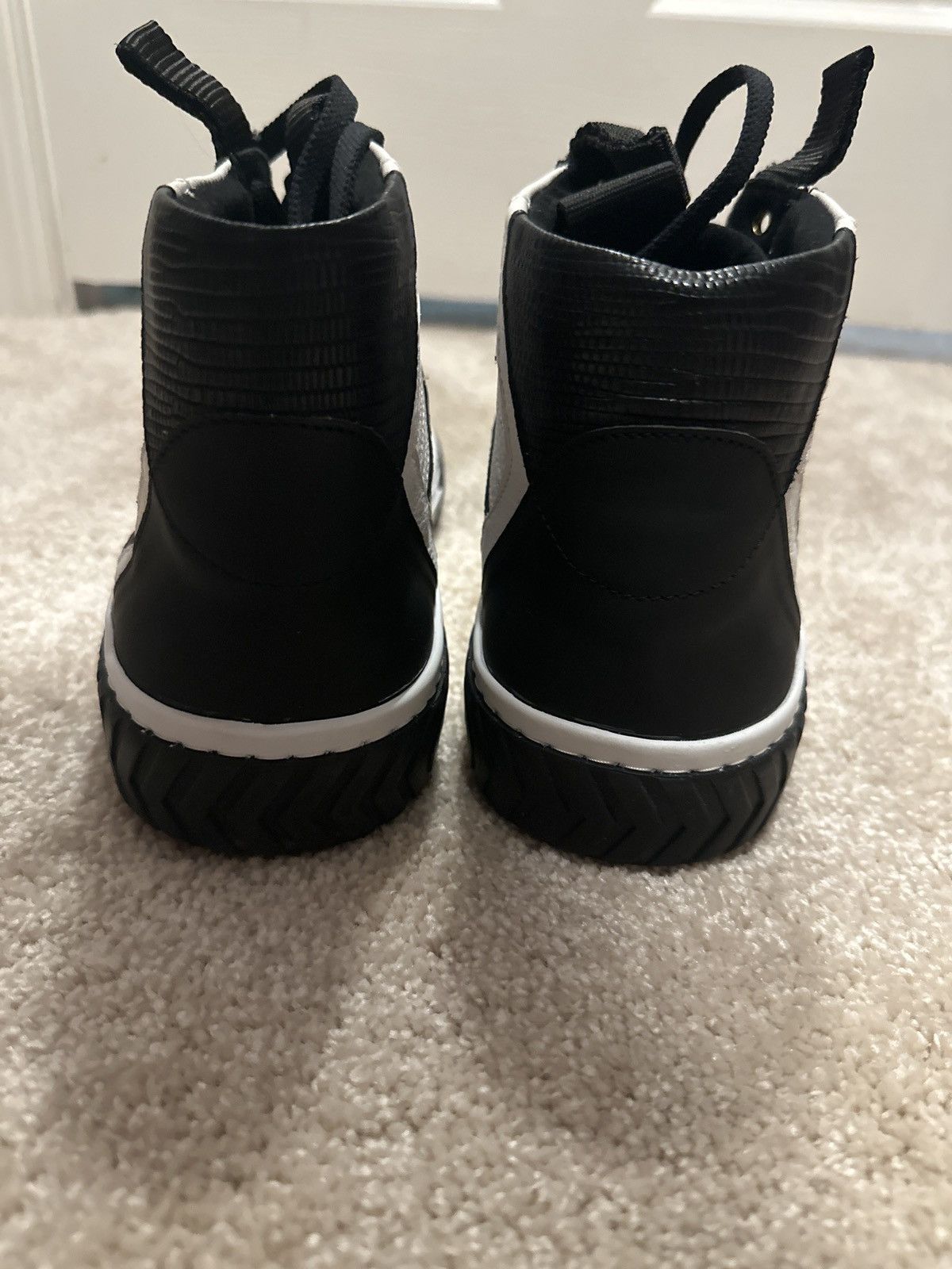 Karl Lagerfeld Karl Lagerfeld Leather & Python Print Midtop Sneakers Size US 11.5 / EU 44-45 - 3 Thumbnail