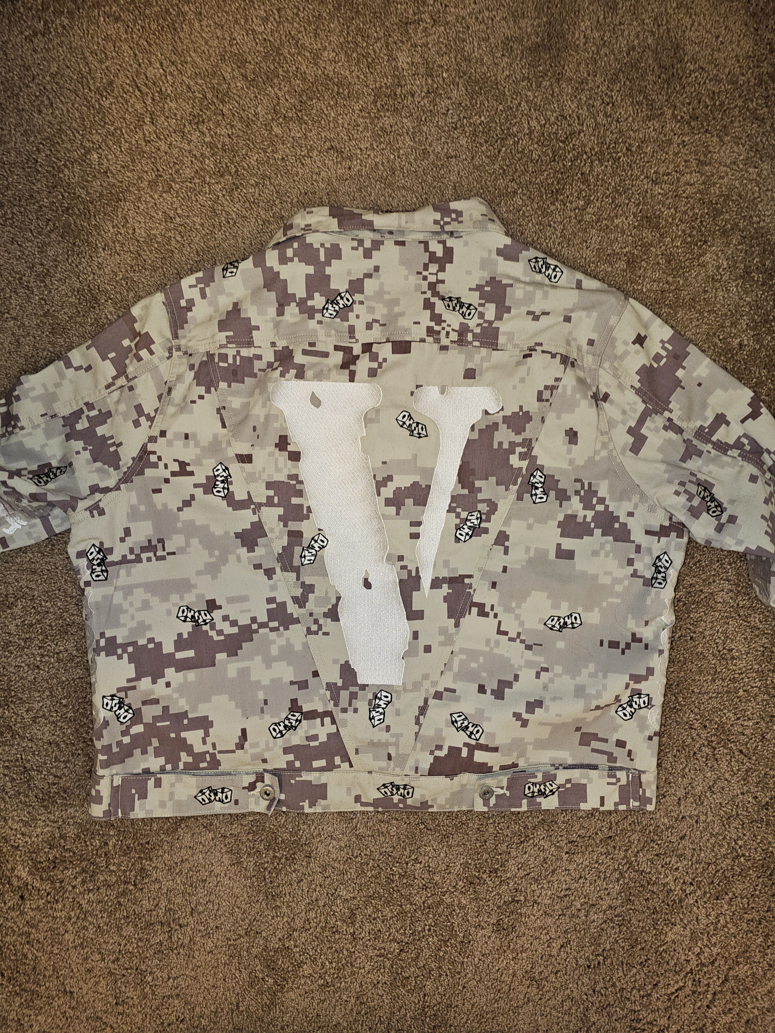 Vlone Vlone Friends Digi Camo Denim Jacket Beige Size US XL / EU 56 / 4 - 1 Thumbnail