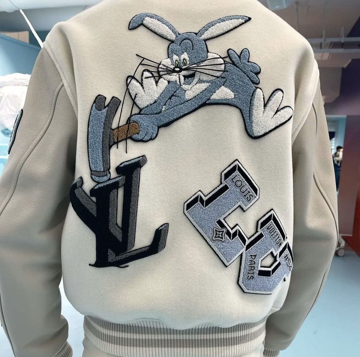 Louis Vuitton LOUIS VUITTON x VIRGIL ABLOH LEATHER VARSITY JACKET Size US M / EU 48-50 / 2 - 22 Thumbnail