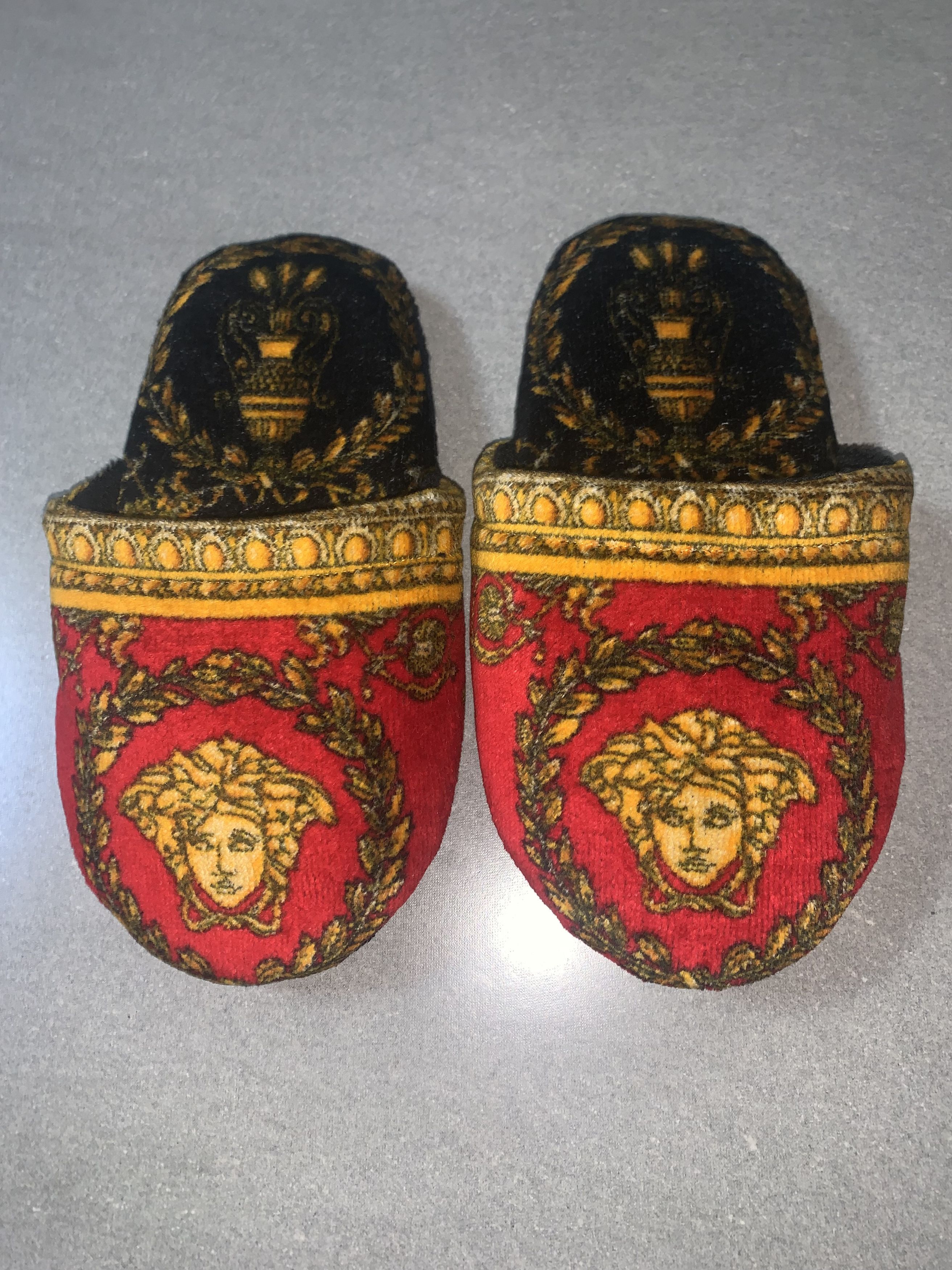 Versace VERSACE WOMENS MEDUSA BAROQUE HOUSE SLIPPERS SMALL 5/6US Size US 5 / IT 35 - 1 Thumbnail
