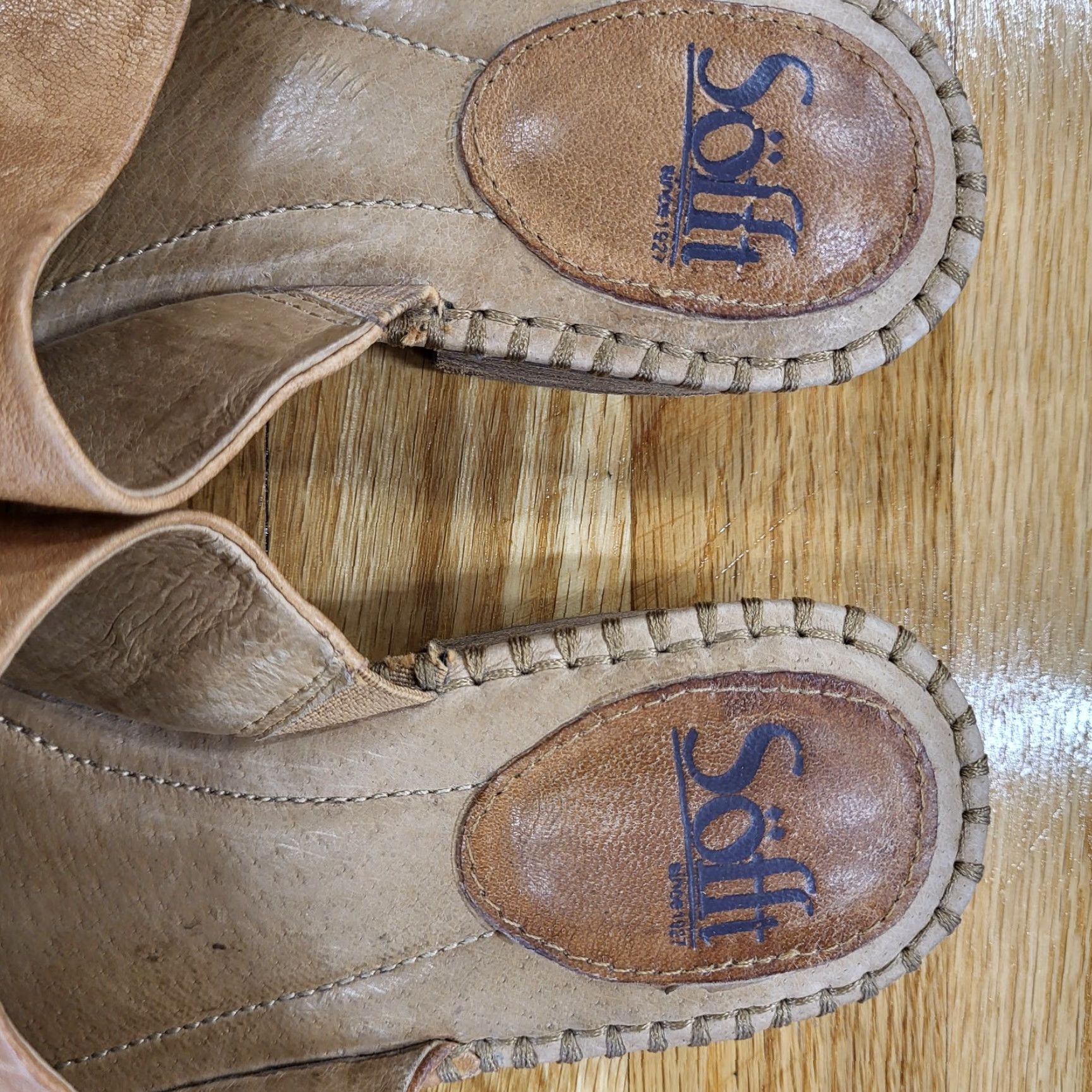 Vintage Sofft Nalanie Sandals Womens Size 6.5M Slides Leather Khaki Upper Tan Lining Leather Insole Casual Size US 7 / IT 37 - 7 Thumbnail