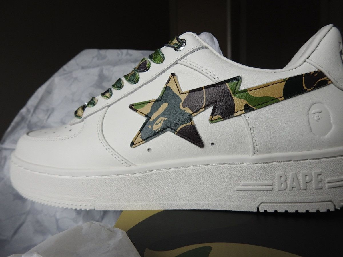 Bape BAPE STA Low White / Green ABC Camo (2024) Size US 10 / EU 43 - 5 Thumbnail