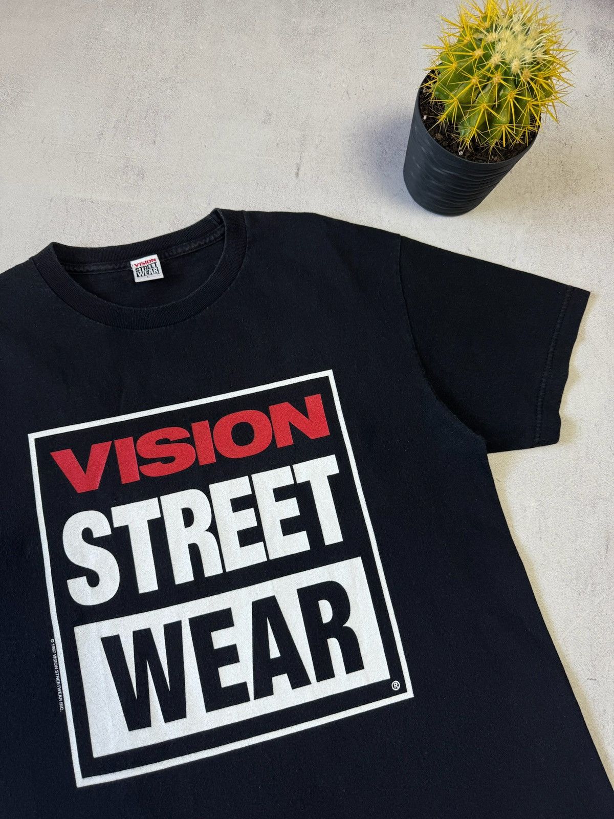 Vision Streetwear 1987 Vision Streetwear T Shirt Big Logo Very Rare Mens L Size US L / EU 52-54 / 3 - 3 Thumbnail