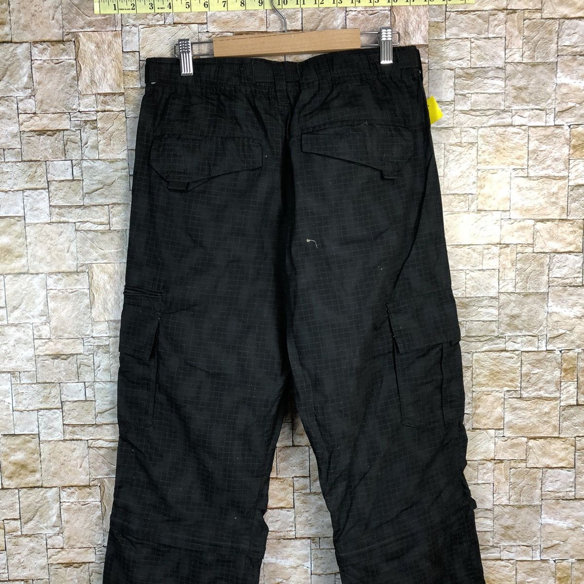 Japanese Brand Anti Label Basic Black Cargo Multipocket Pants #A739 Size US 29 - 16 Thumbnail