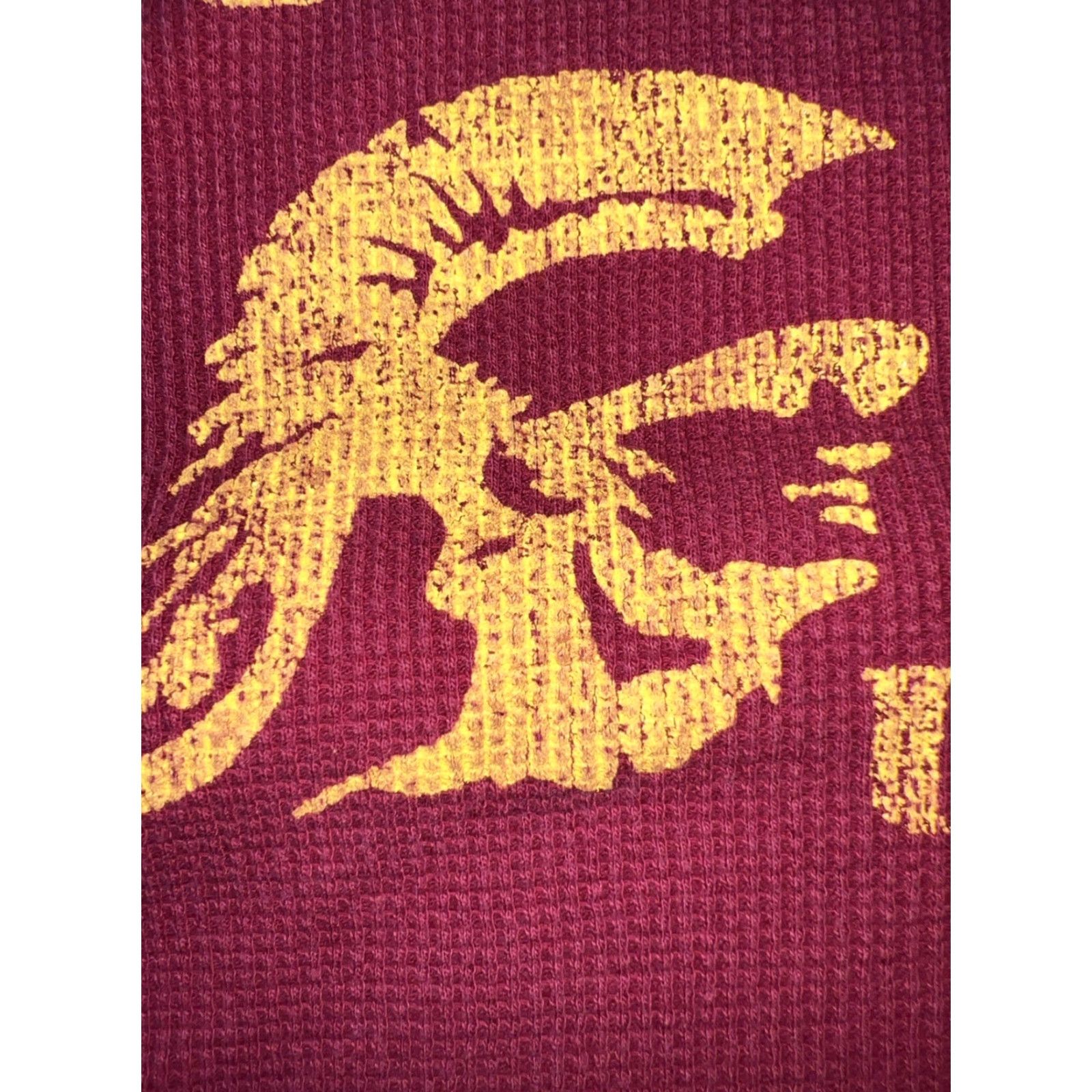 Izod VINTAGE Izod Collegiate USC Trojans L/S Thermal Shirt Adult Large Red Men Logo 90s USC Trojans Football NCAA Shirt Size US L / EU 52-54 / 3 - 7 Thumbnail