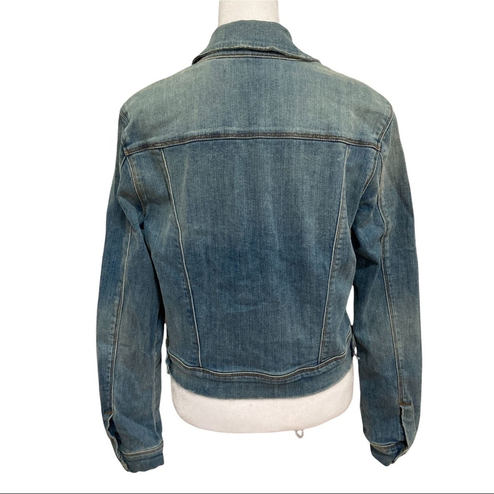J Brand rare Harlow Cropped Denim Trucker Jacket size M Surface Blue Size M / US 6-8 / IT 42-44 - 11 Thumbnail