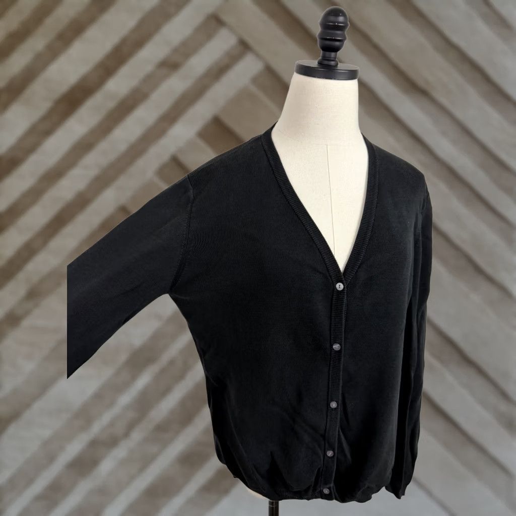 Ann Taylor VINTAGE Ann Taylor Cardigan Sweater Womens Large Black 90s Minimal Knit Silk Blend Lightweight Crew Neck Cardigan Womens Size L / US 10 / IT 46 - 1 Thumbnail