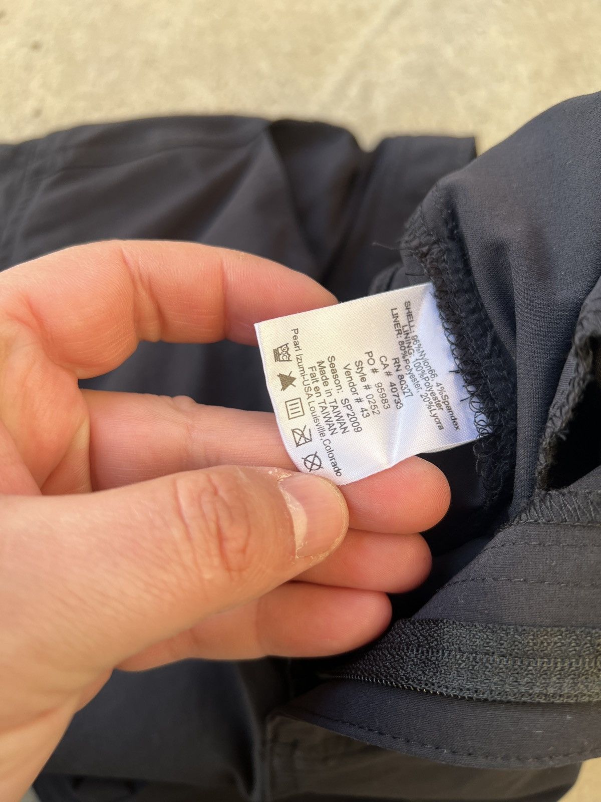 PEARL iZUMi PEARL iZUMI Shorts Size US 30 / EU 46 - 9 Thumbnail