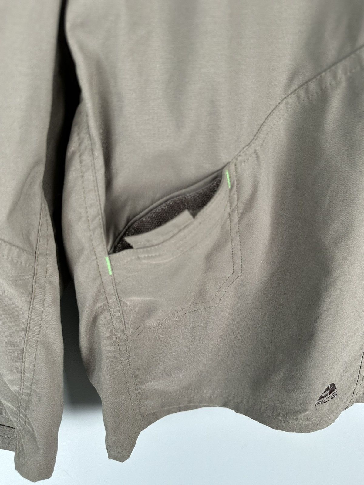 Nike × Nike ACG Vintage Y2k Nike Acg Cargo Shorts Size US 38 / EU 54 - 5 Thumbnail