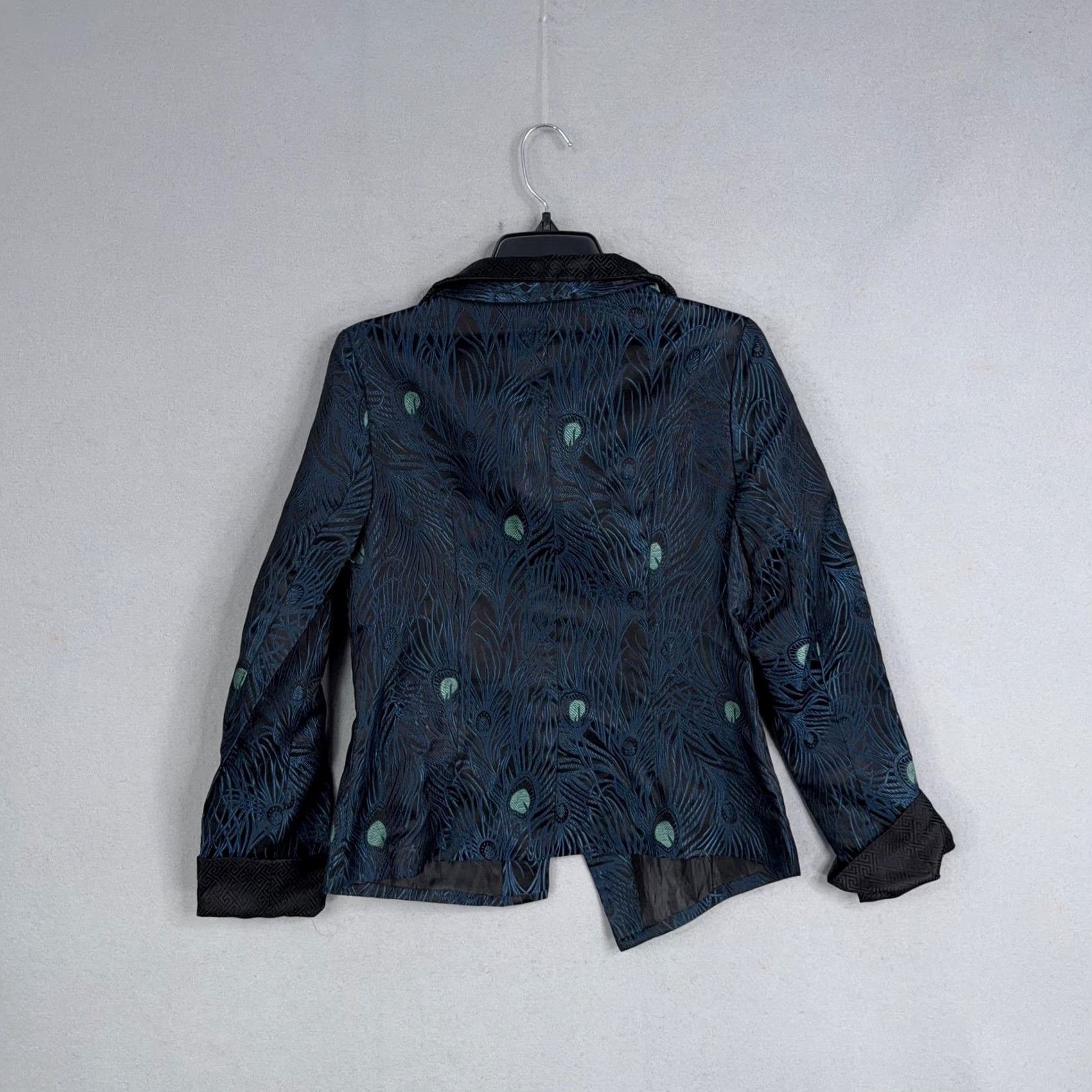 Vintage Dragon Silk Jacket Womens L Blue Peacock Embroidered Silk Toggle Blazer Asia Jacket is not the same. Size L / US 10 / IT 46 - 5 Thumbnail