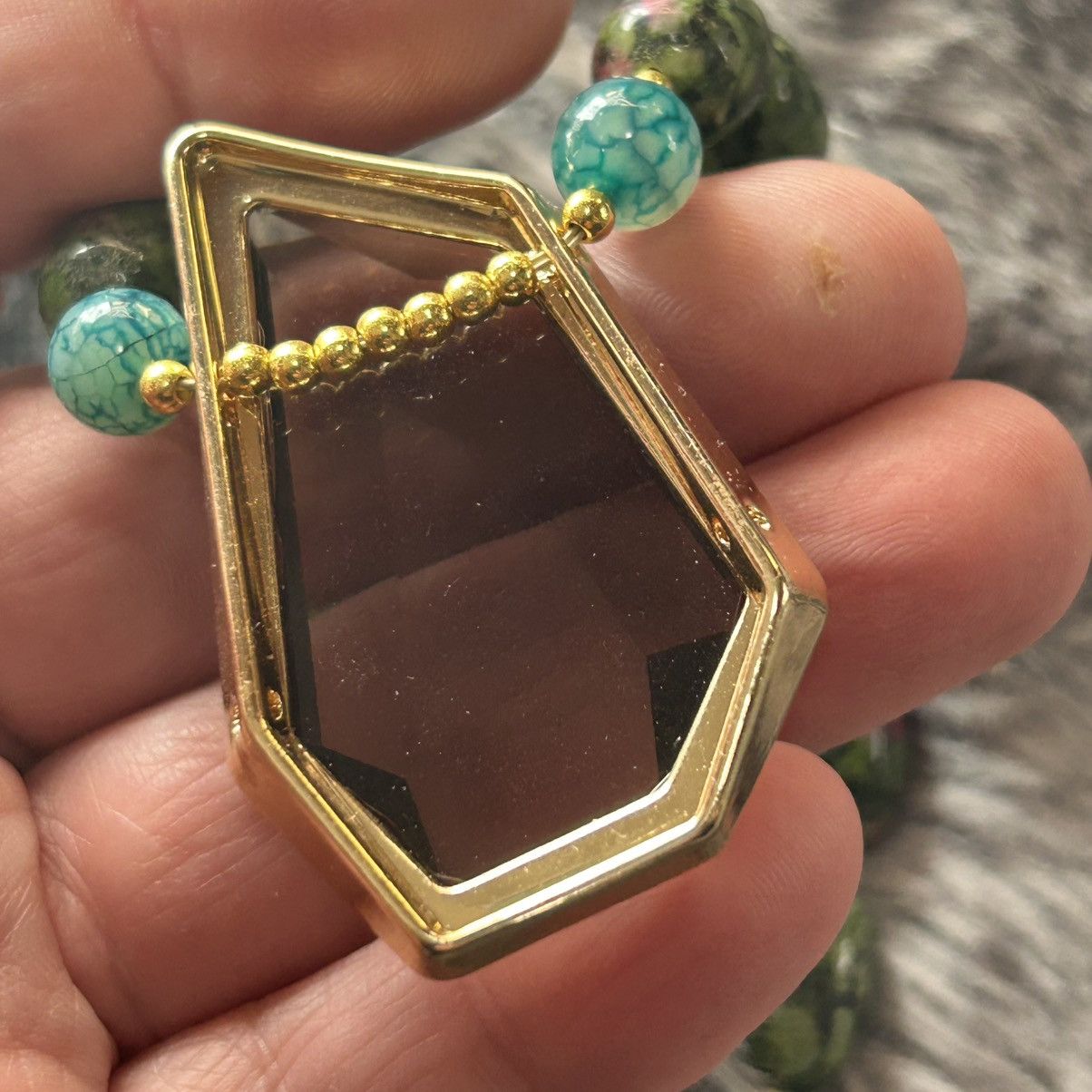 Handmade Handcrafted double strand oil slick peacock pearl necklace Size ONE SIZE - 12 Thumbnail