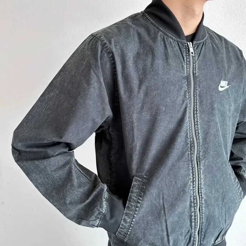Nike Nike Big Swosh Washed Bomber Jacket Size US L / EU 52-54 / 3 - 3 Thumbnail