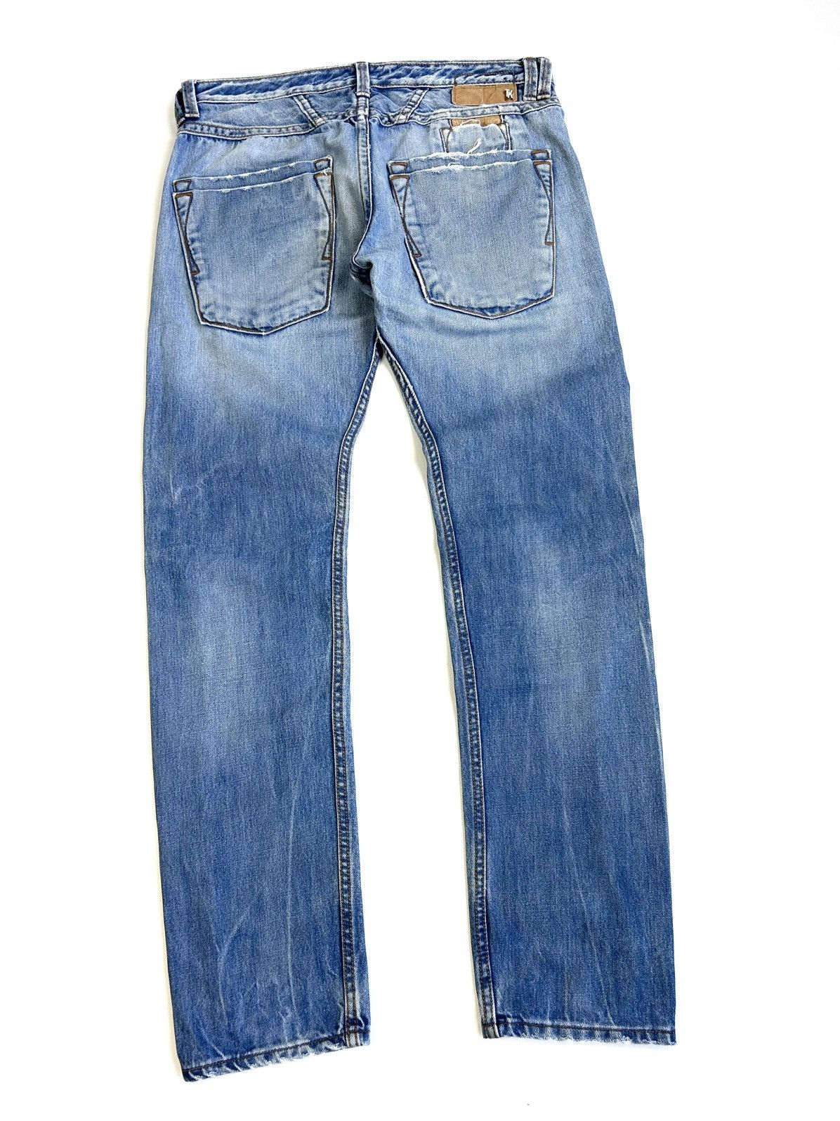Takeshy Kurosawa Takeshy Kurosawa Distressed Vintage Japan Wash Jeans Y2K Size US 34 / EU 50 - 4 Thumbnail