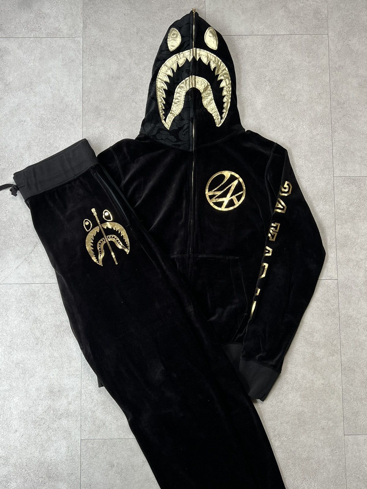 Bape Bape x 24 Karats Velour Shark black camo Set up Hoodie Pants Grailed