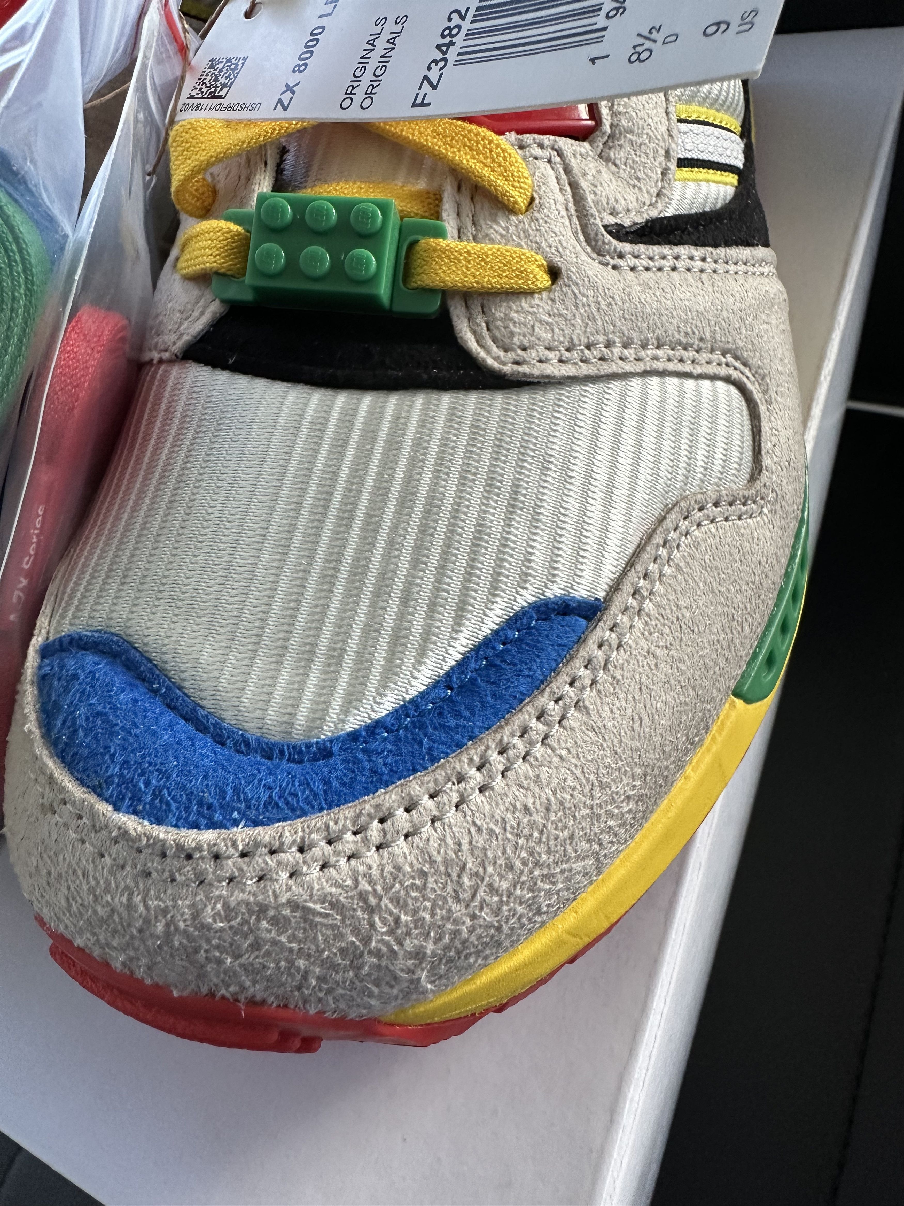 Adidas × LEGO ADIDAS ZX 8000 LEGO Size US 9 / EU 42 - 4 Thumbnail