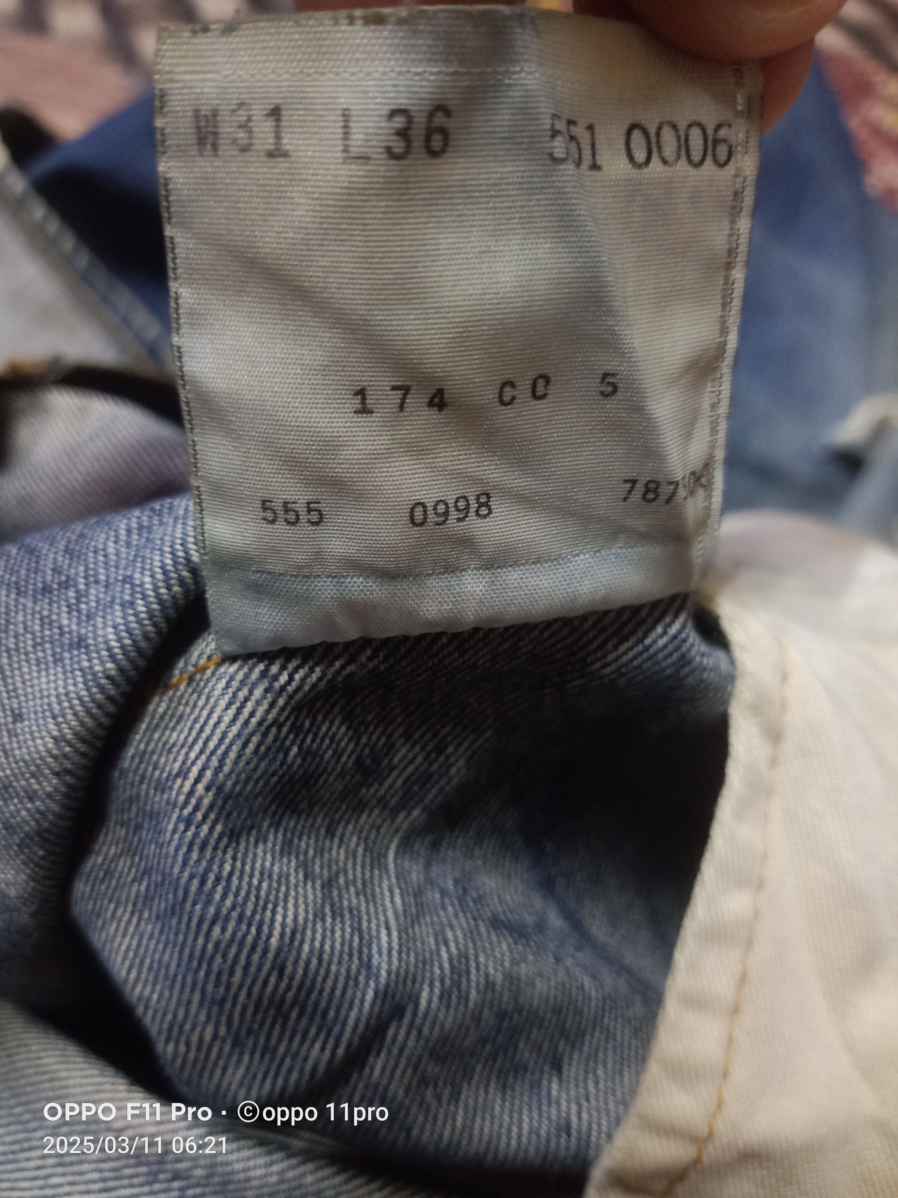 4GSELLER × Levi's Vintage Clothing Levis Vintage Clothing 551Z XX Trashed Red Selvedge Size US 30 / EU 46 - 14 Thumbnail