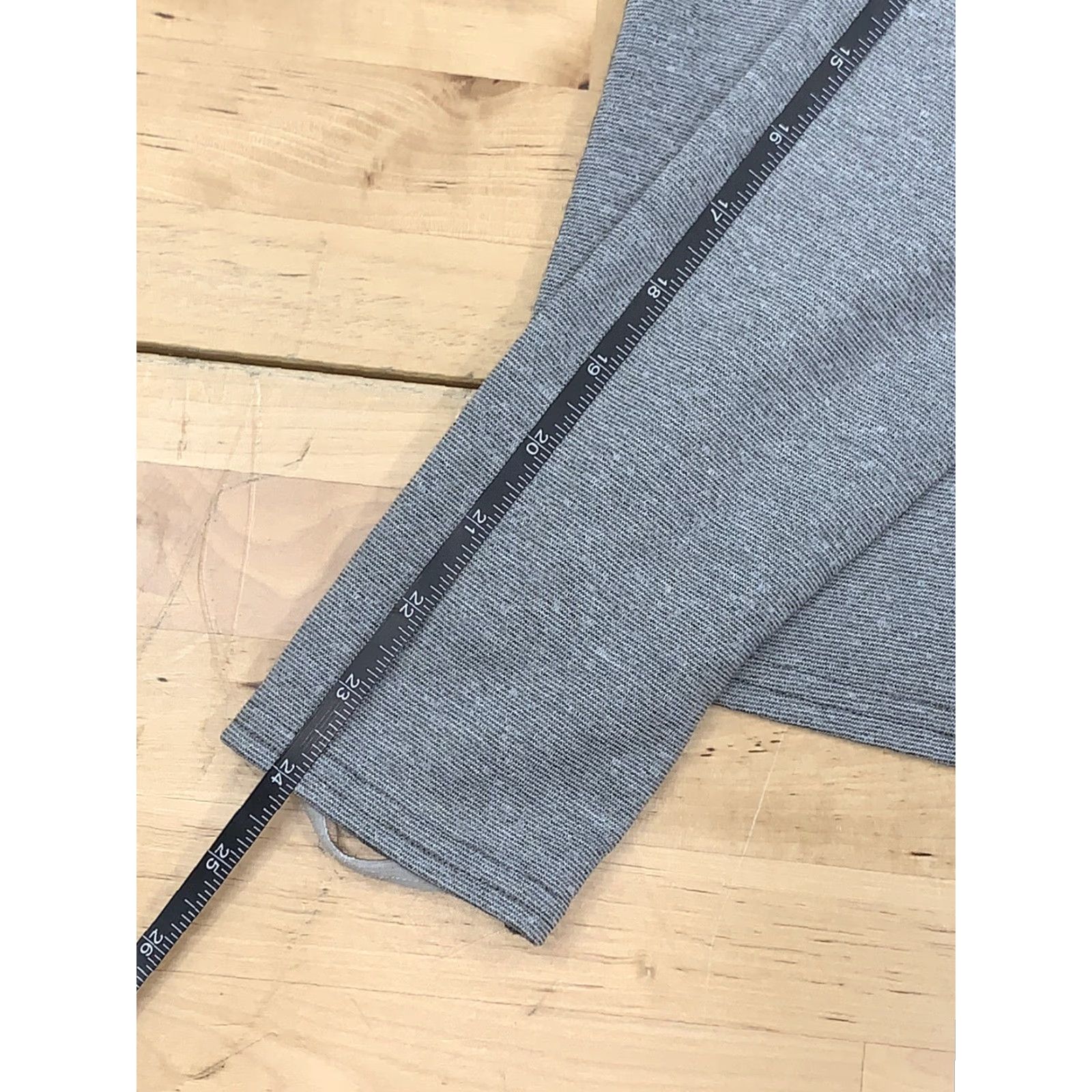 Patagonia Patagonia Pullover Sweatshirt 1/4 Zip Gray M Women Outdoor Hiking Activewear Size M / US 6-8 / IT 42-44 - 6 Thumbnail