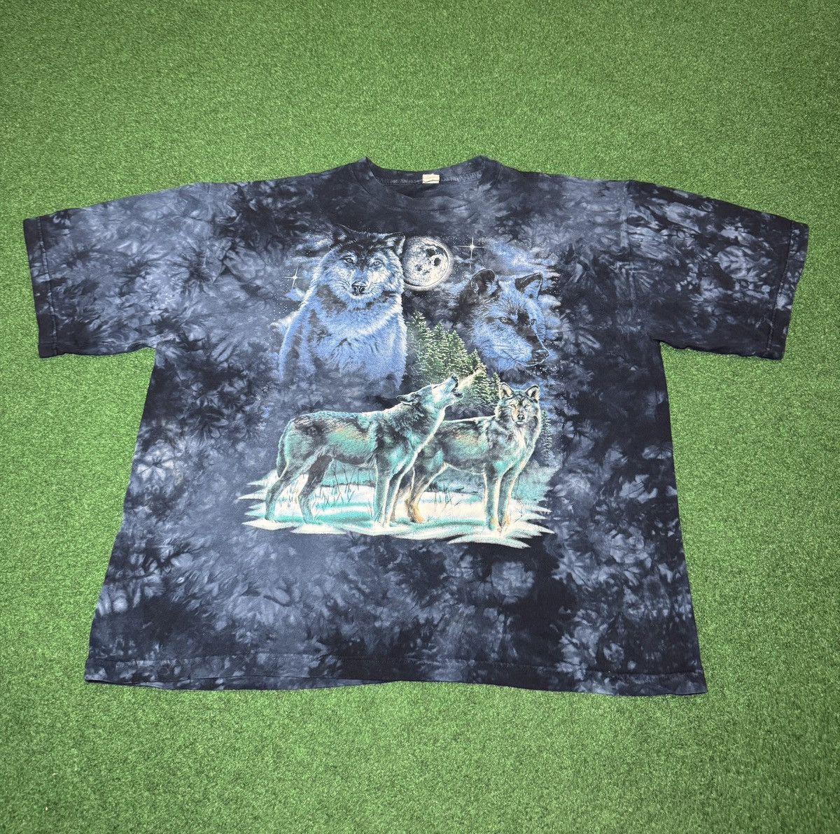 Vintage Wolf Tie Dye Nature Animal Print XL Boxy 26x29 90s T Shirt Size US XL / EU 56 / 4 - 1 Thumbnail