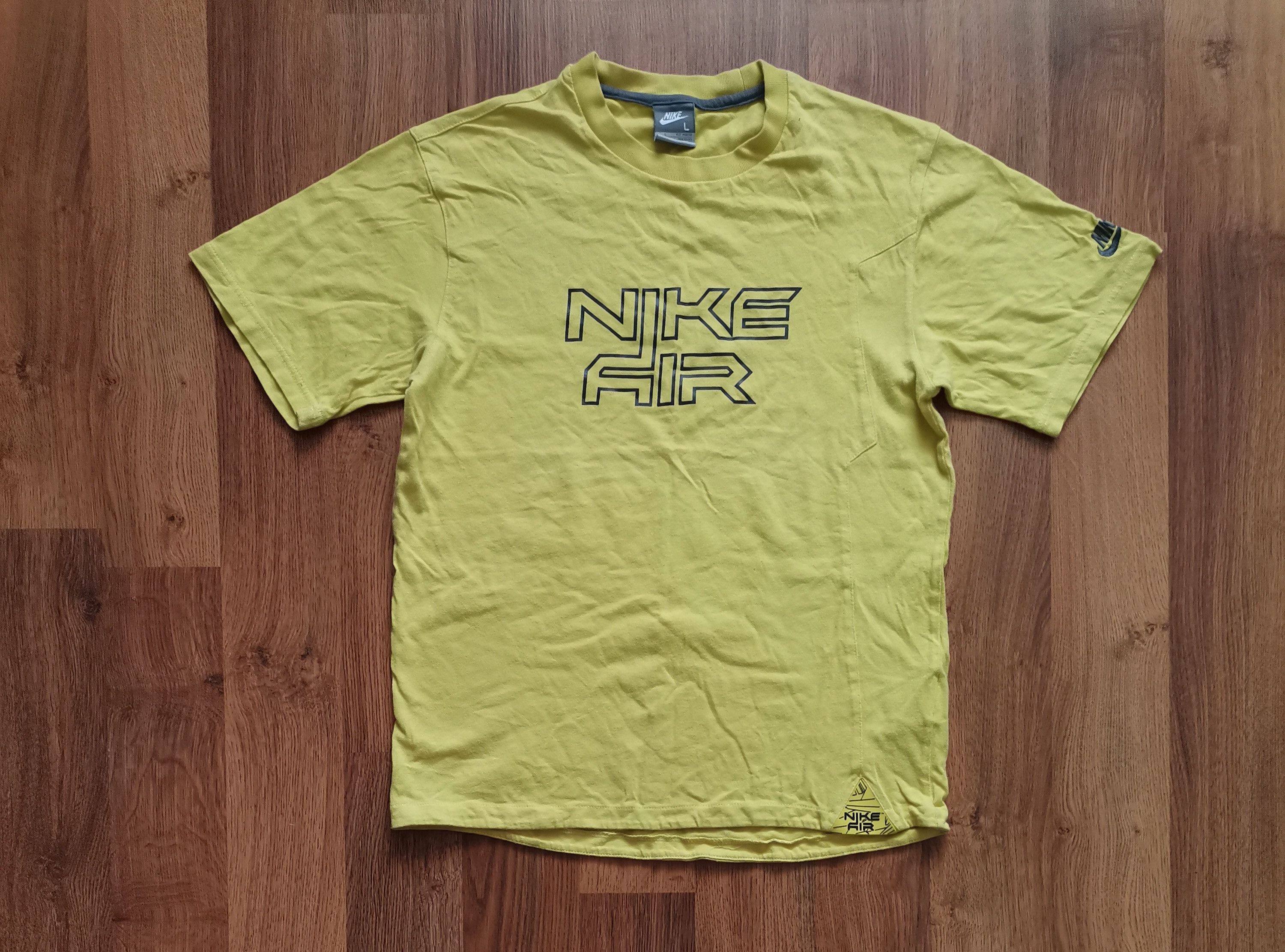 Nike × Vintage Vintage Nike Air Tee Size US S / EU 44-46 / 1 - 1 Thumbnail